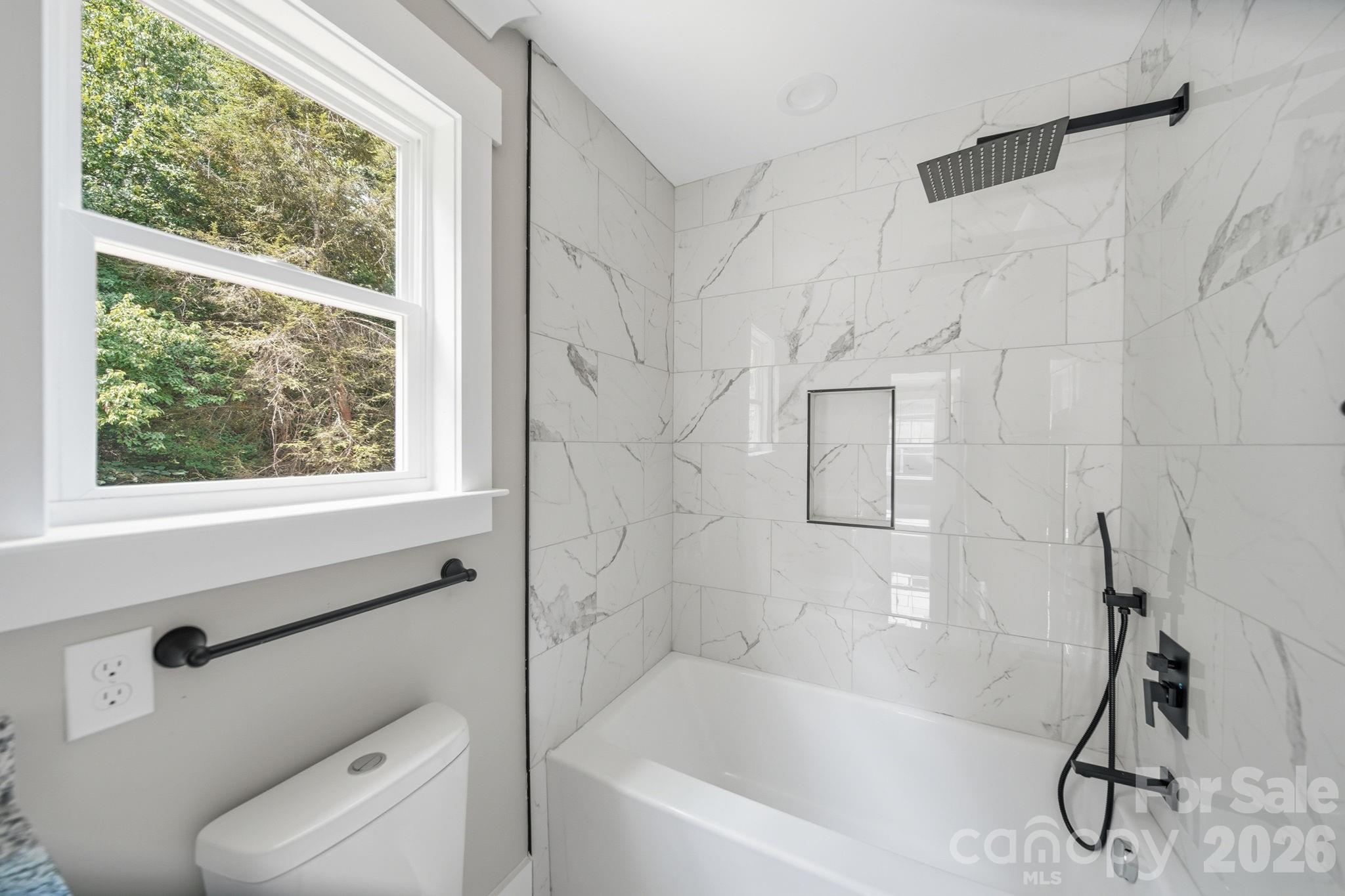 1829 Kingsley Street Property Photo 19