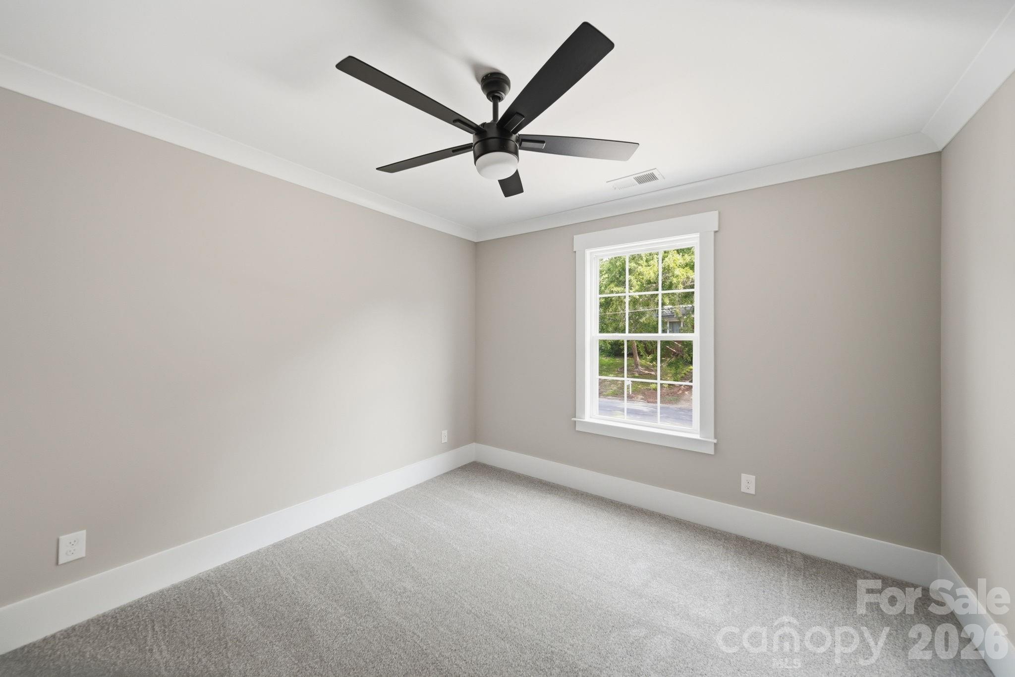 1829 Kingsley Street Property Photo 19