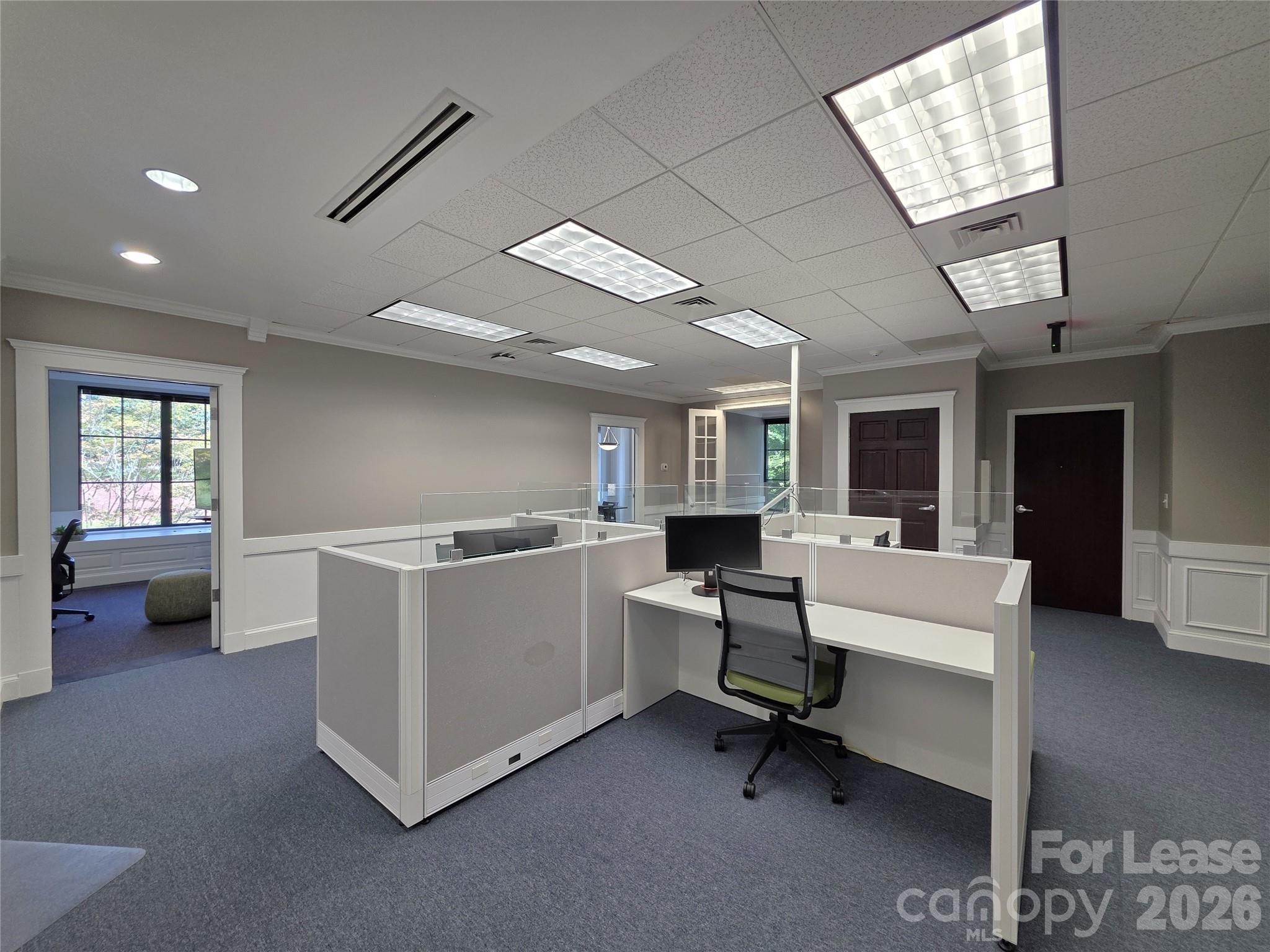 109 Professional Park Drive 200 Property Photo 2