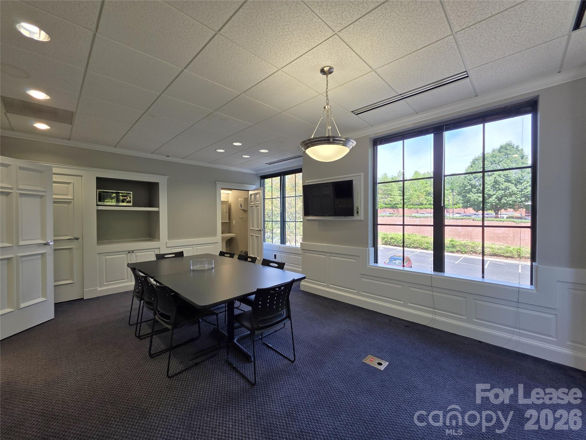 109 Professional Park Drive 200 Property Photo 9