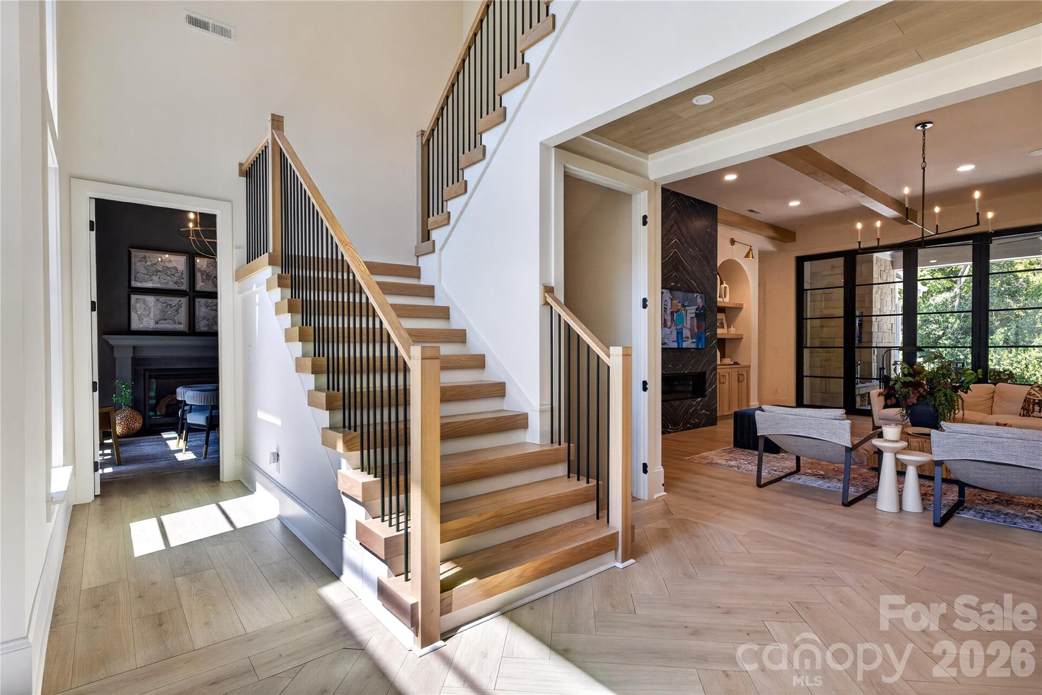 5555 Fairview Road Property Photo 4