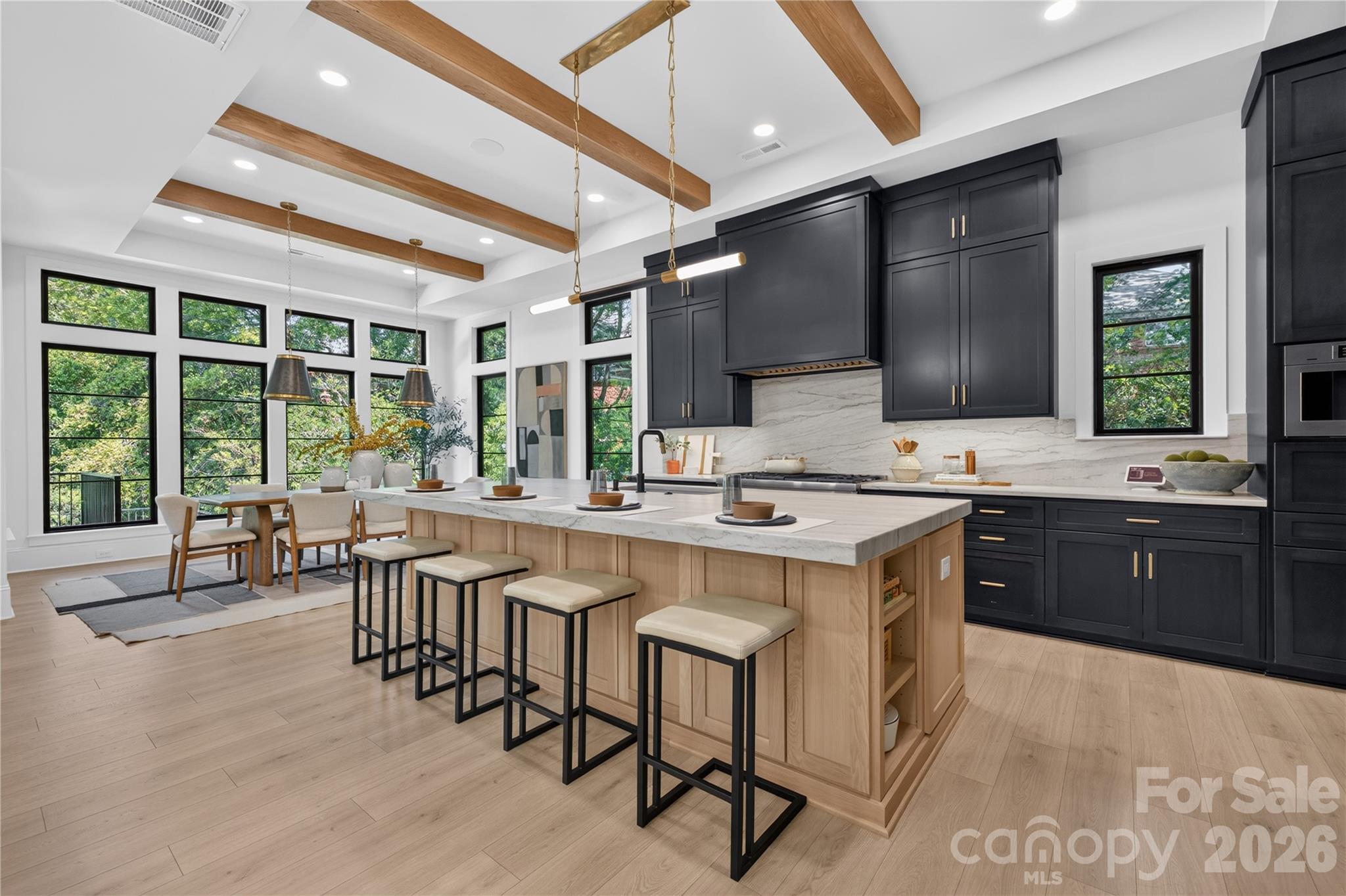 5555 Fairview Road Property Photo 12