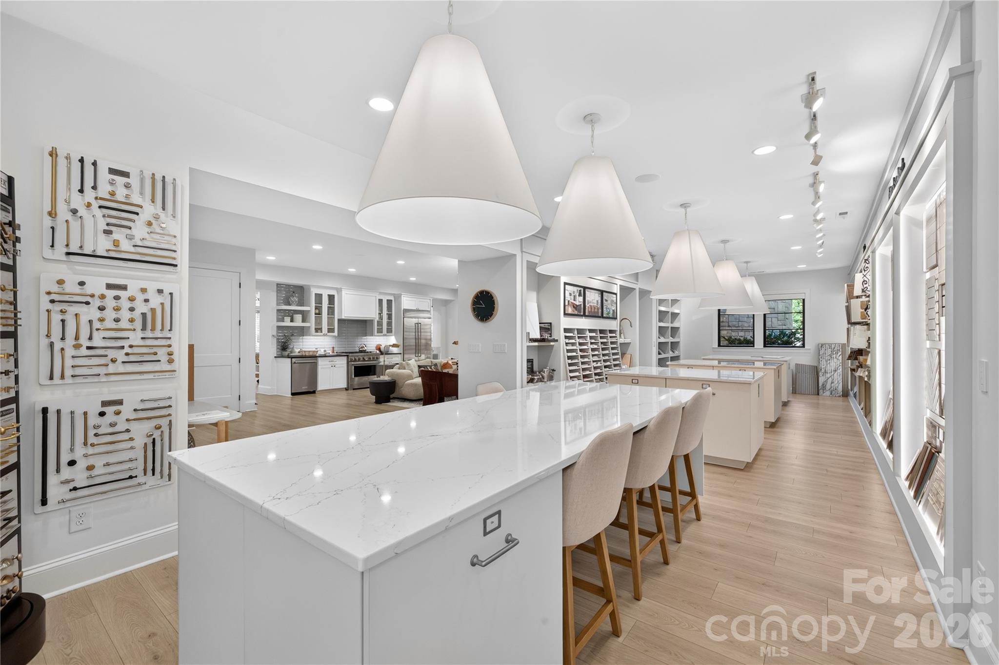 5555 Fairview Road Property Photo 30