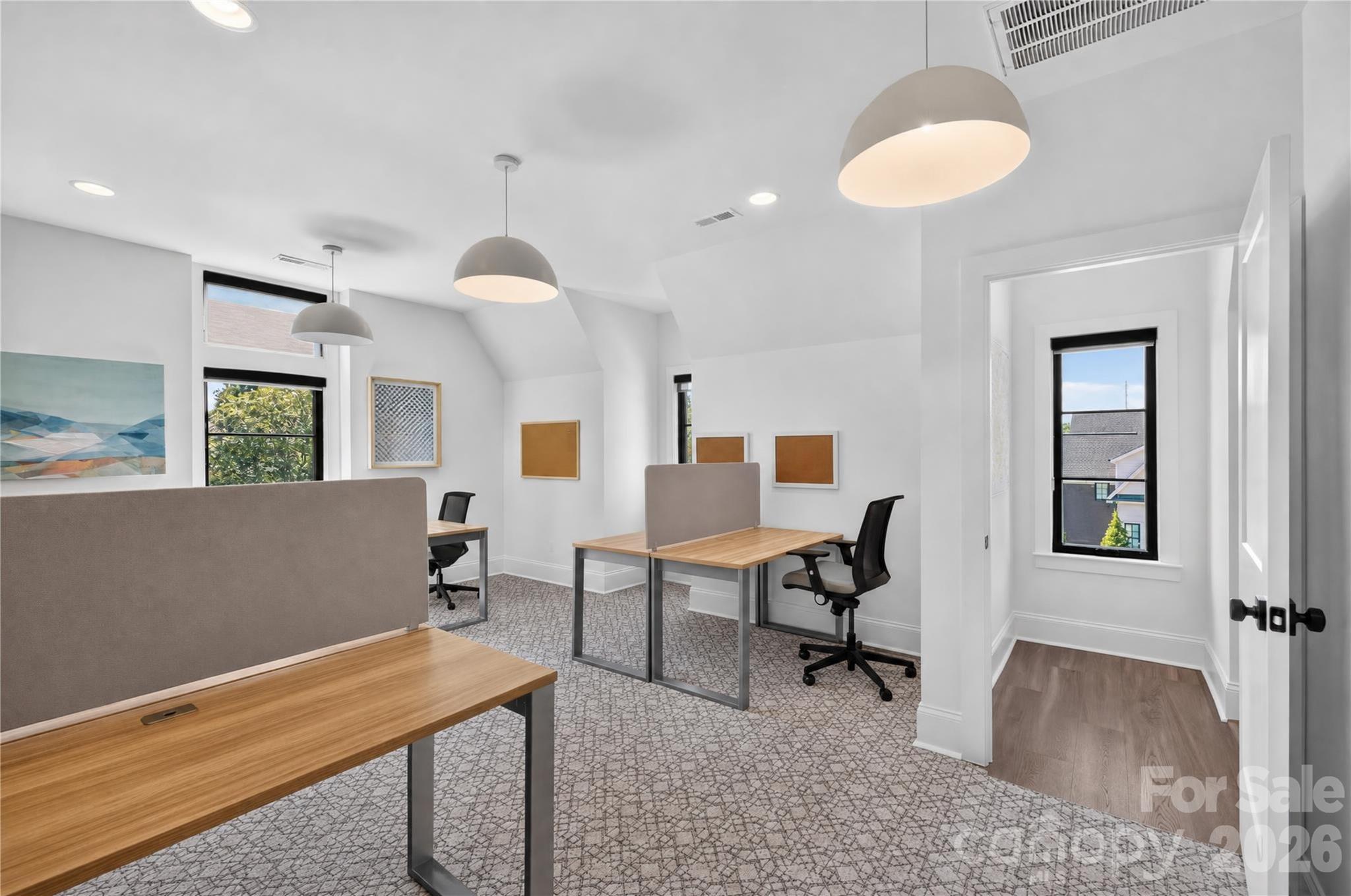 5555 Fairview Road Property Photo 41