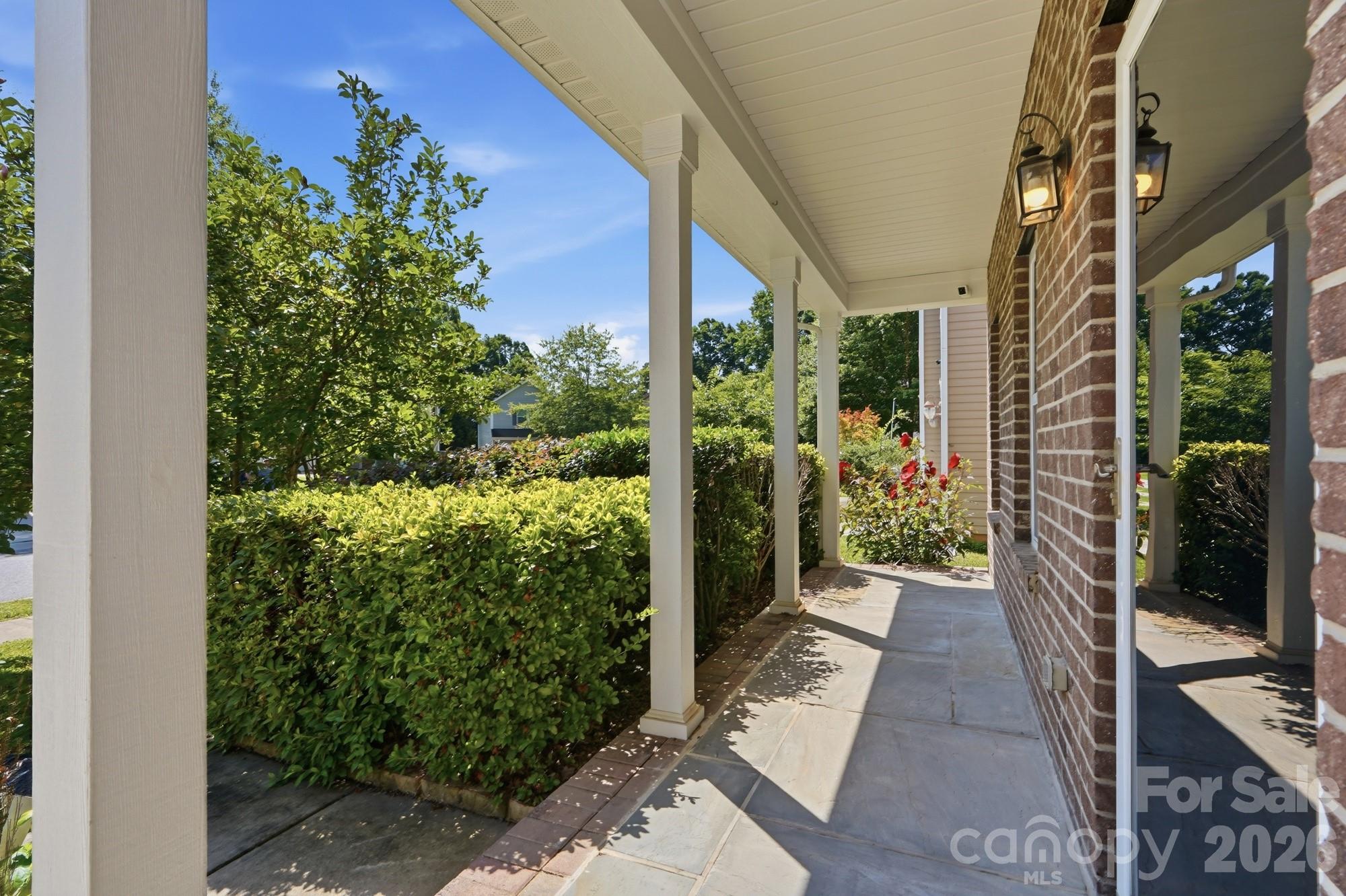 2740 Bramble Ridge Court Property Photo 4