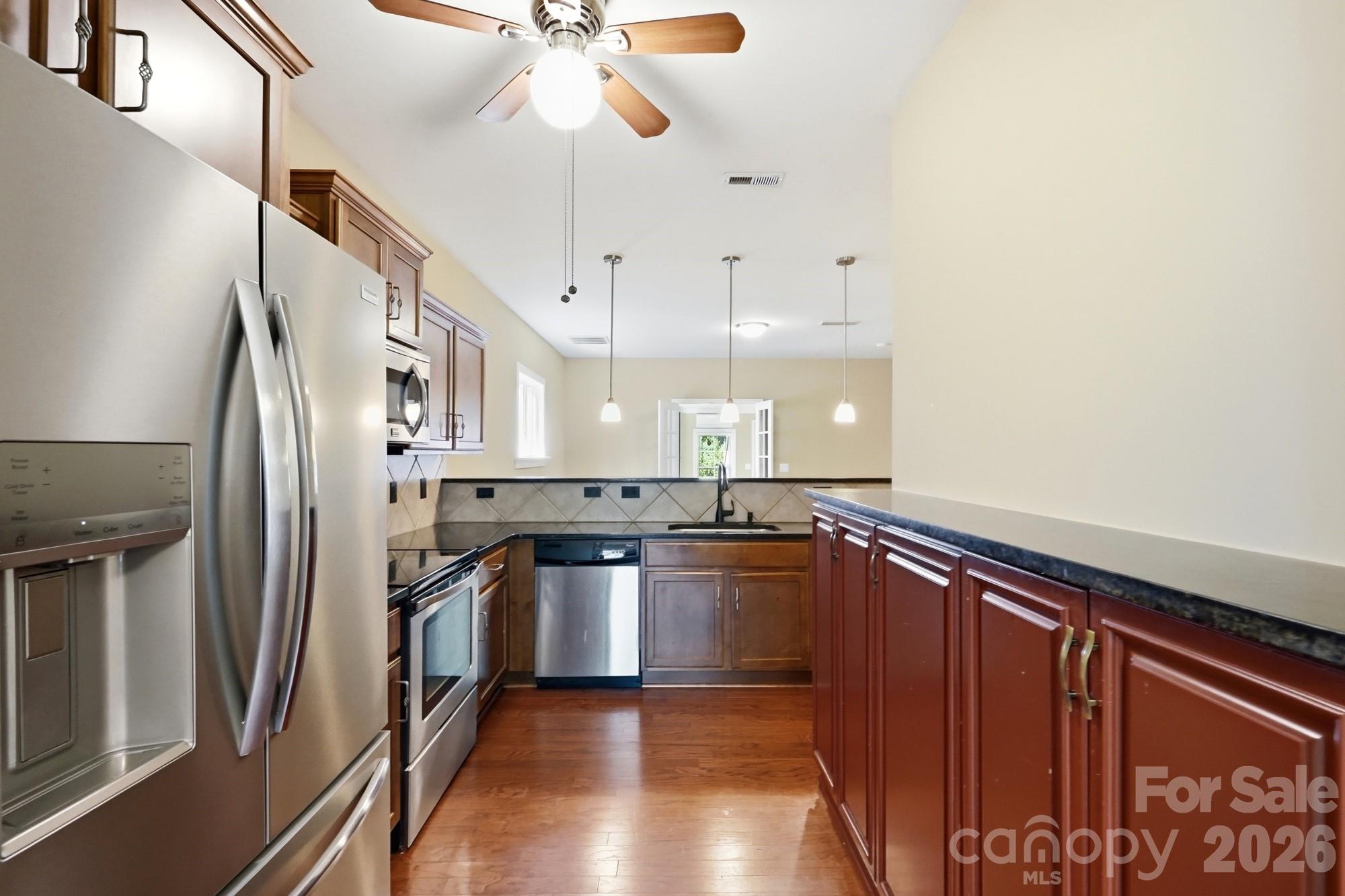 2740 Bramble Ridge Court Property Photo 9