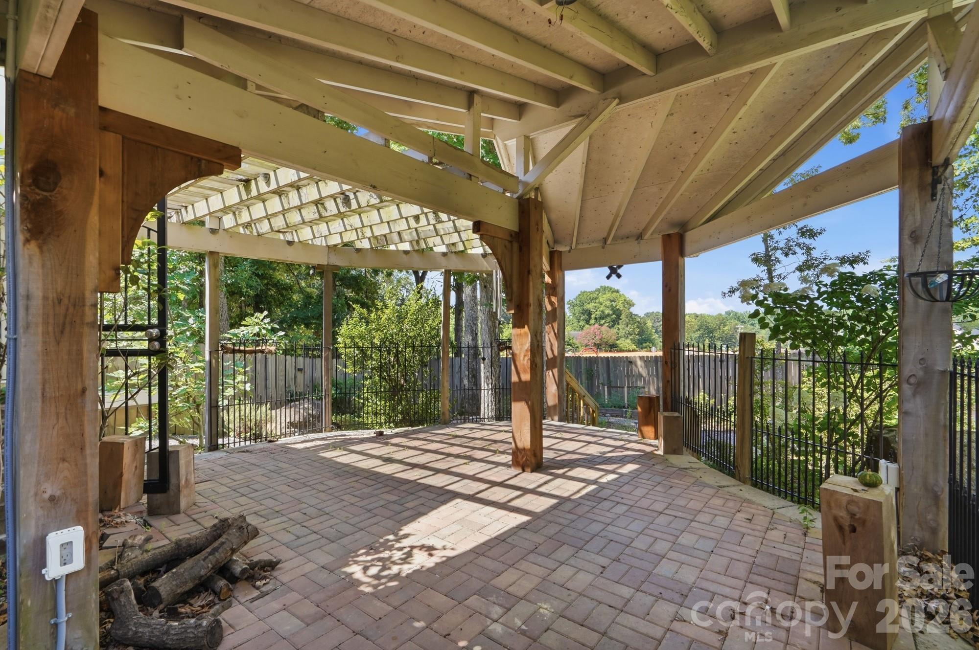 2740 Bramble Ridge Court Property Photo 45