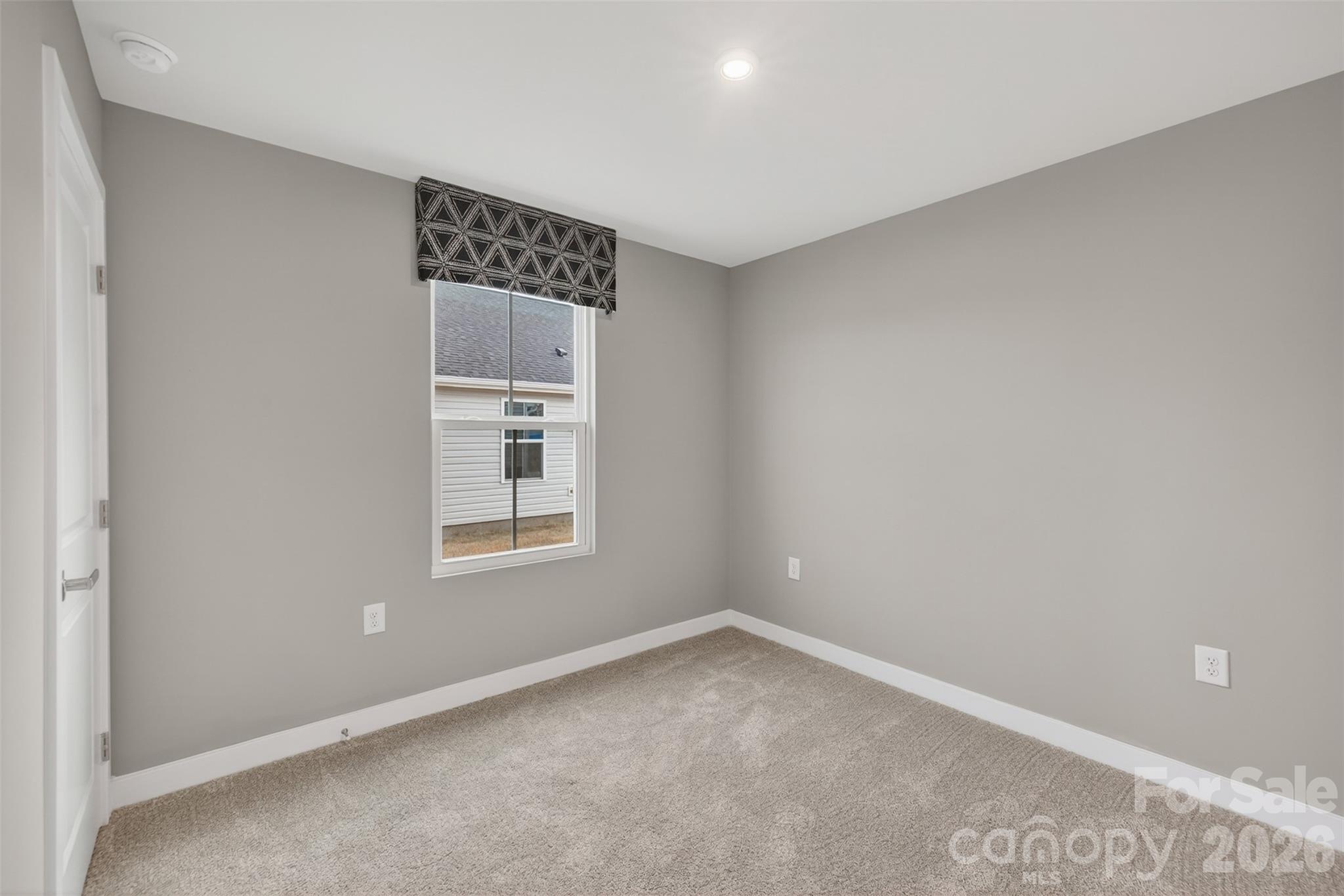 609 Nesbe Street Property Photo 19