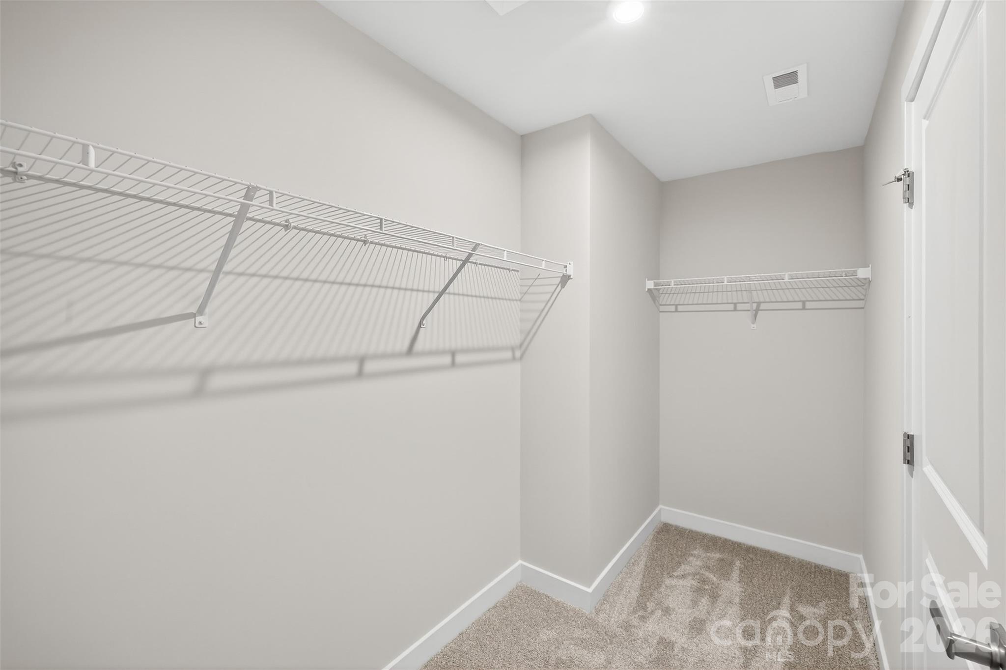 609 Nesbe Street Property Photo 28