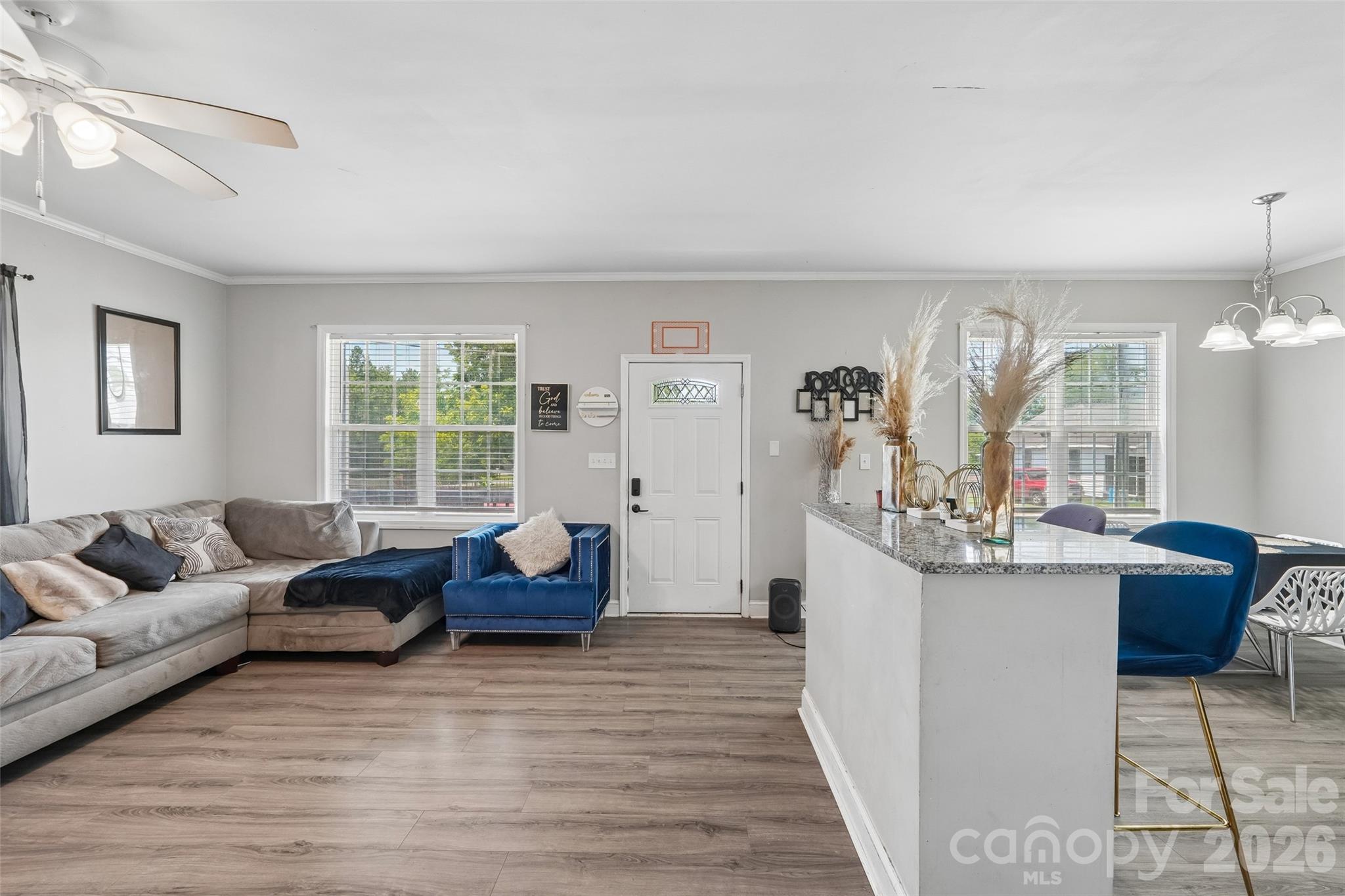 506 Bratton Street Property Photo 6