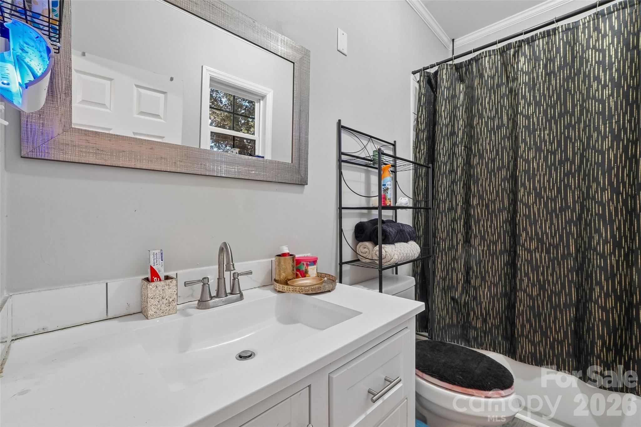 506 Bratton Street Property Photo 11