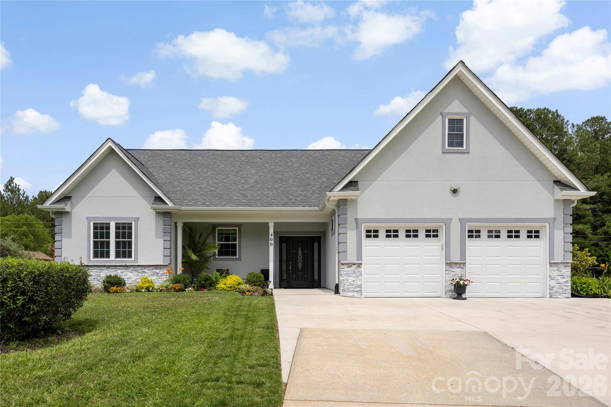 400 Charles Pettus Road Property Photo 1