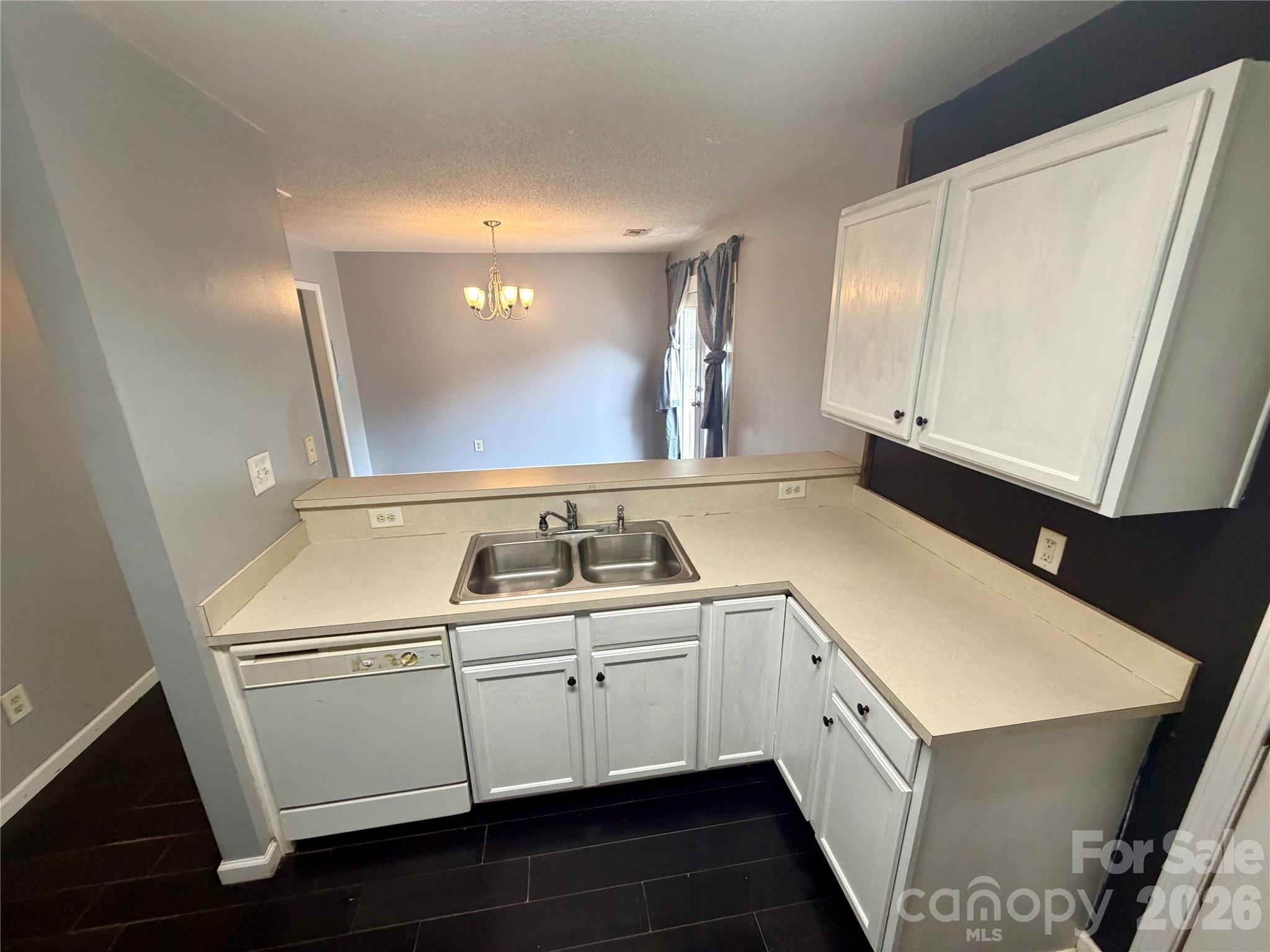 7126 Windsong Way Property Photo 9