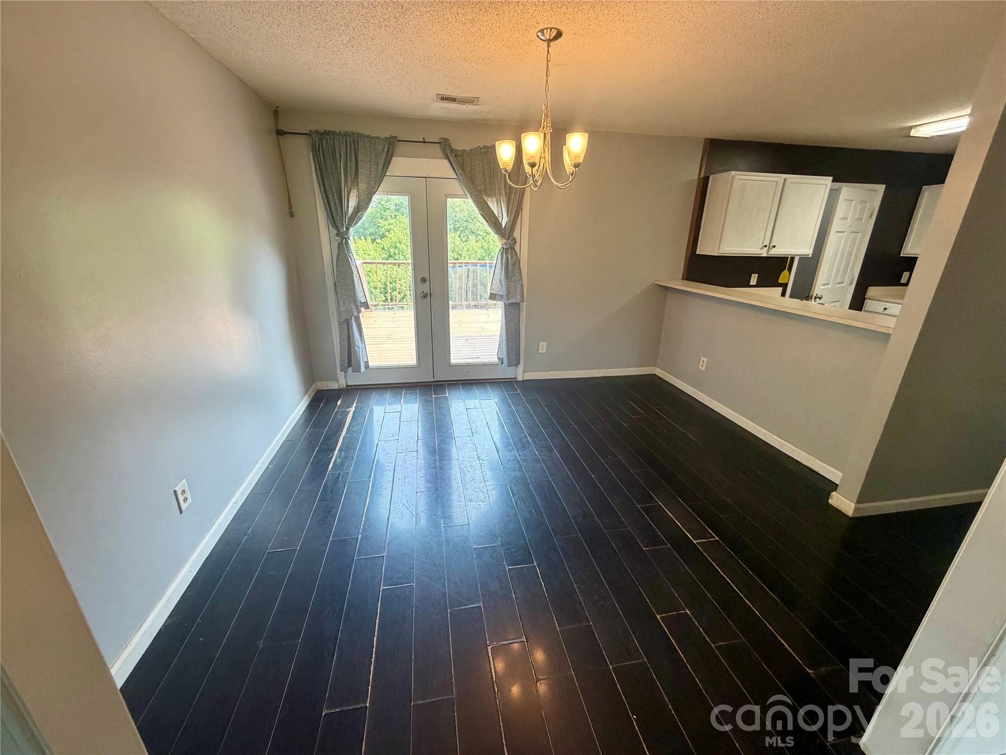 7126 Windsong Way Property Photo 11