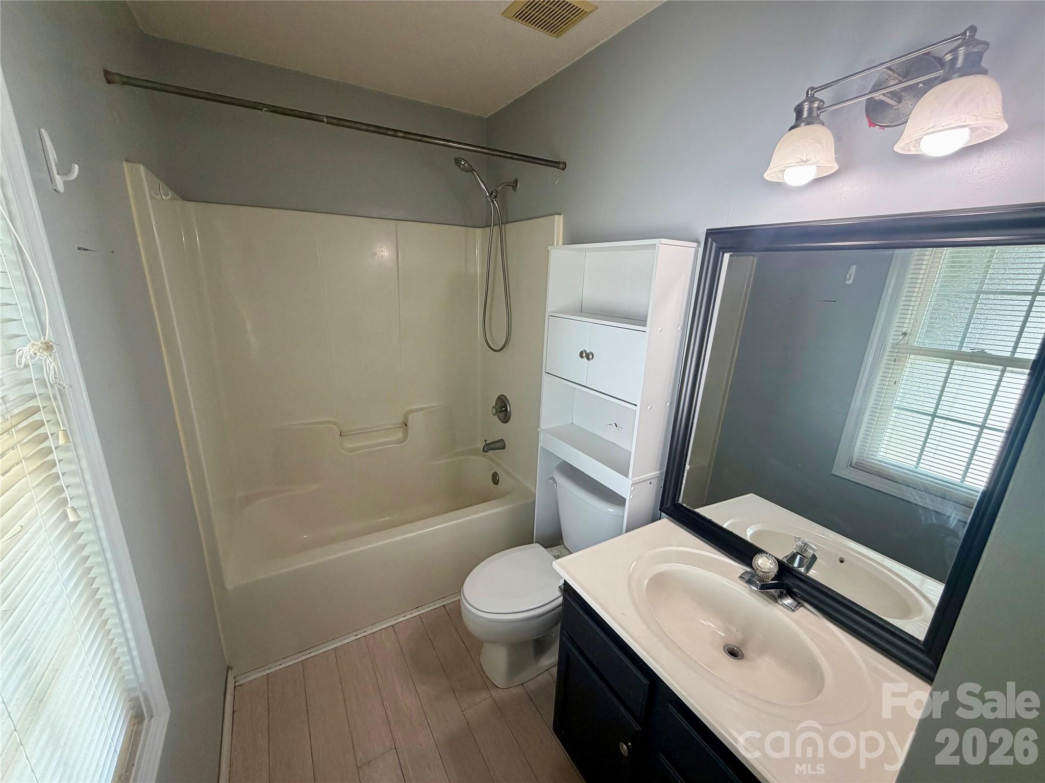 7126 Windsong Way Property Photo 15