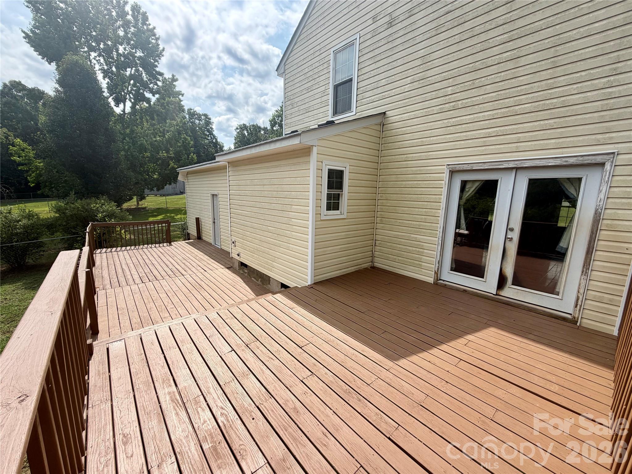 7126 Windsong Way Property Photo 23
