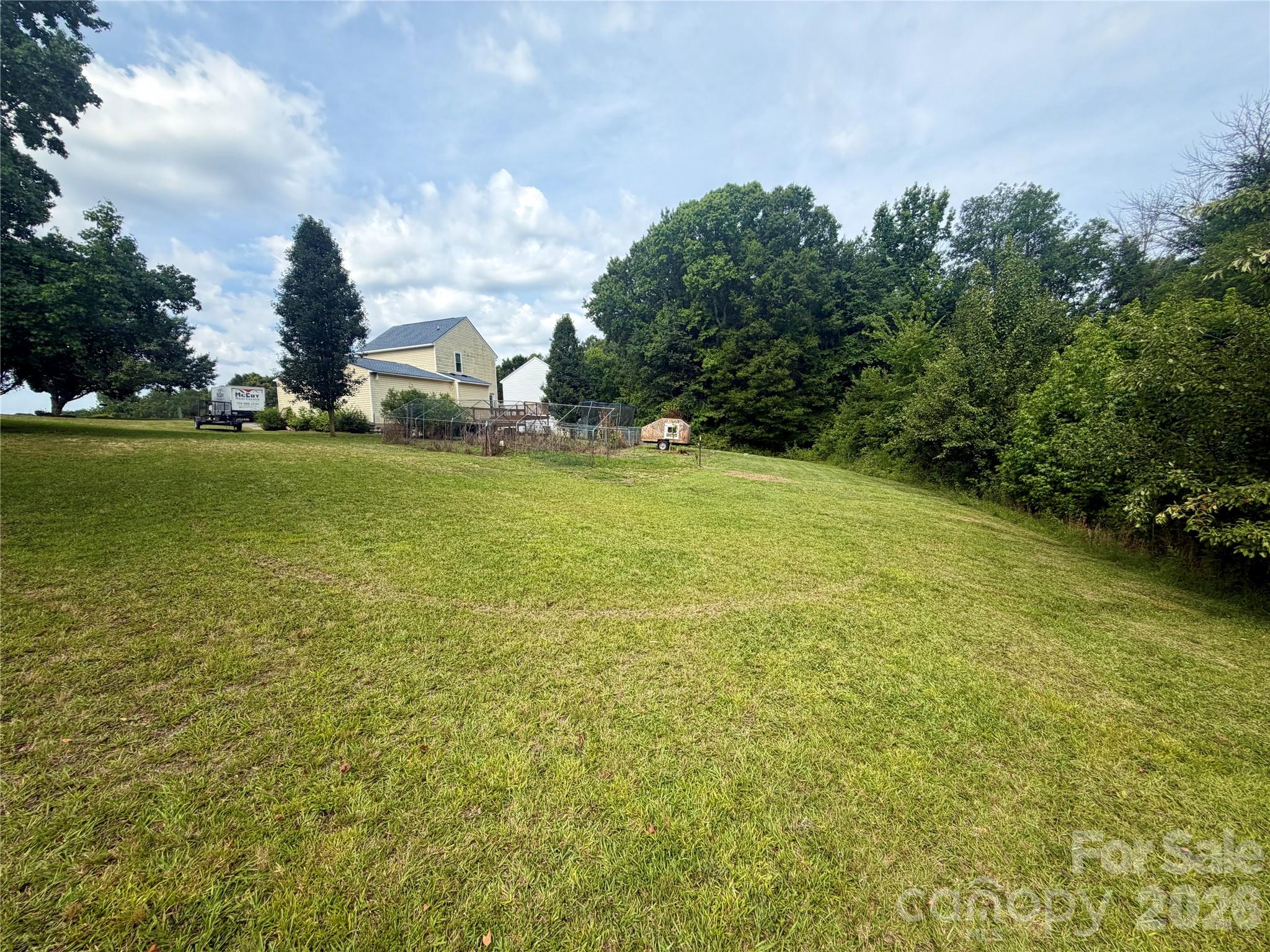 7126 Windsong Way Property Photo 27