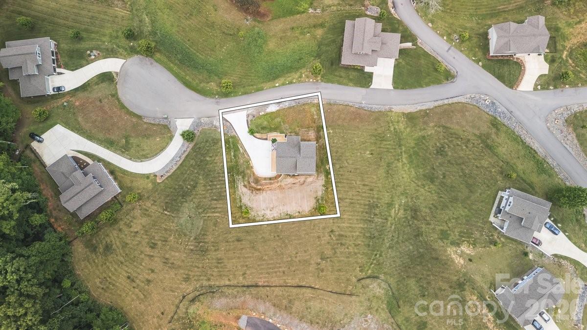 49 Grace Court Property Photo 11