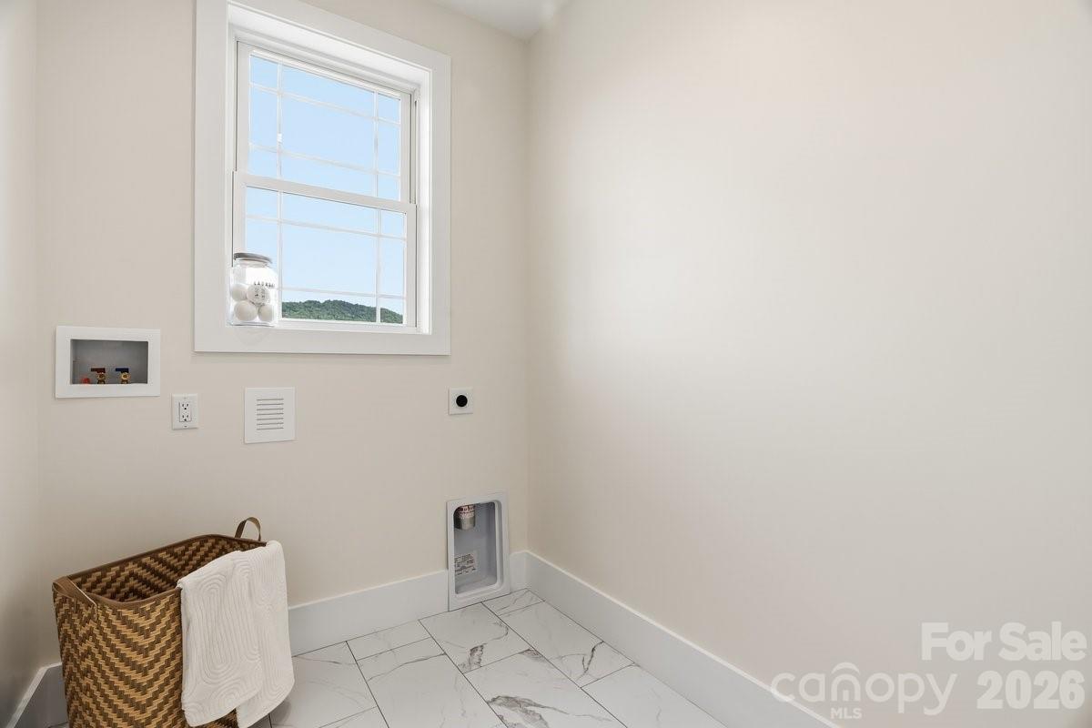 49 Grace Court Property Photo 26