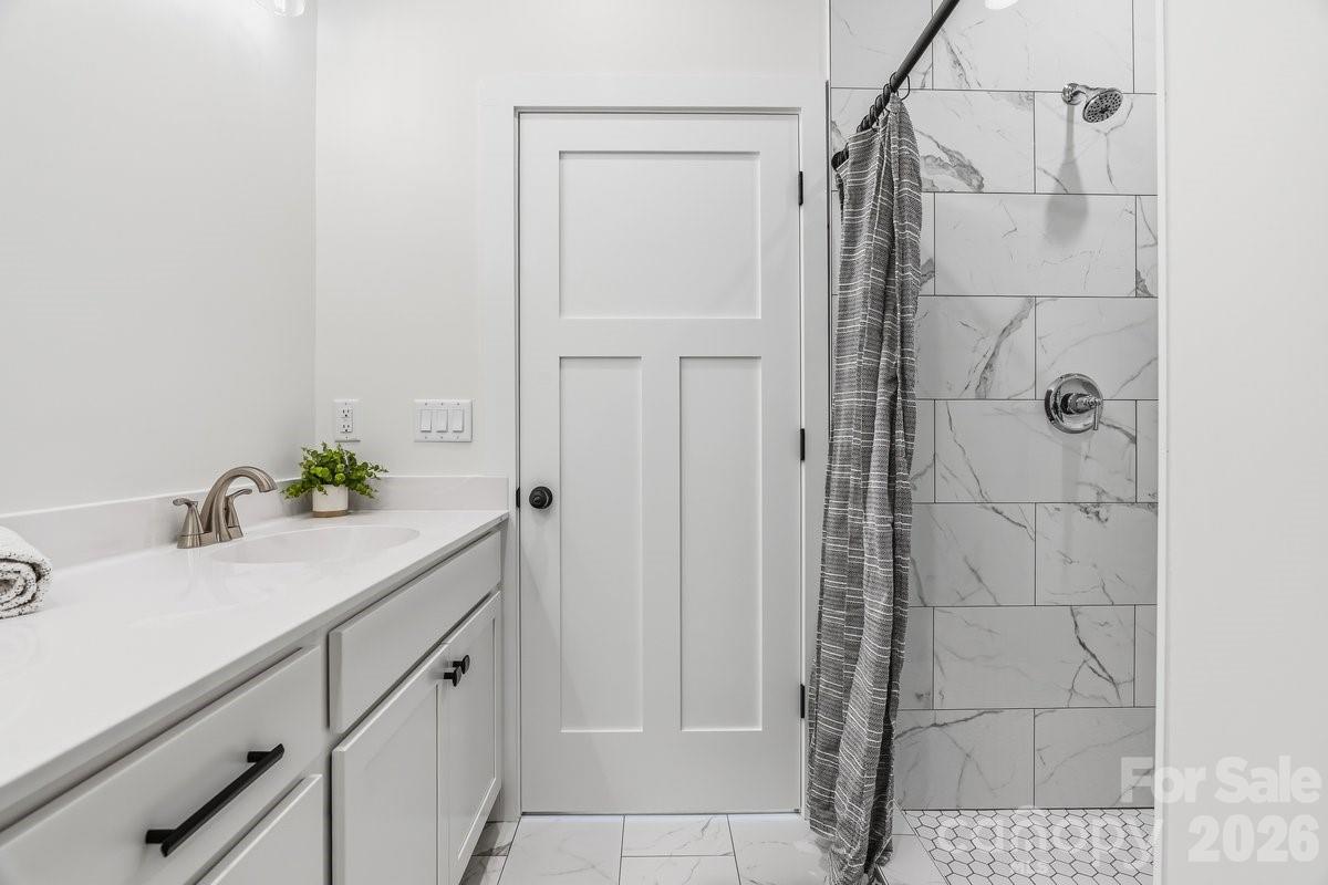 49 Grace Court Property Photo 30