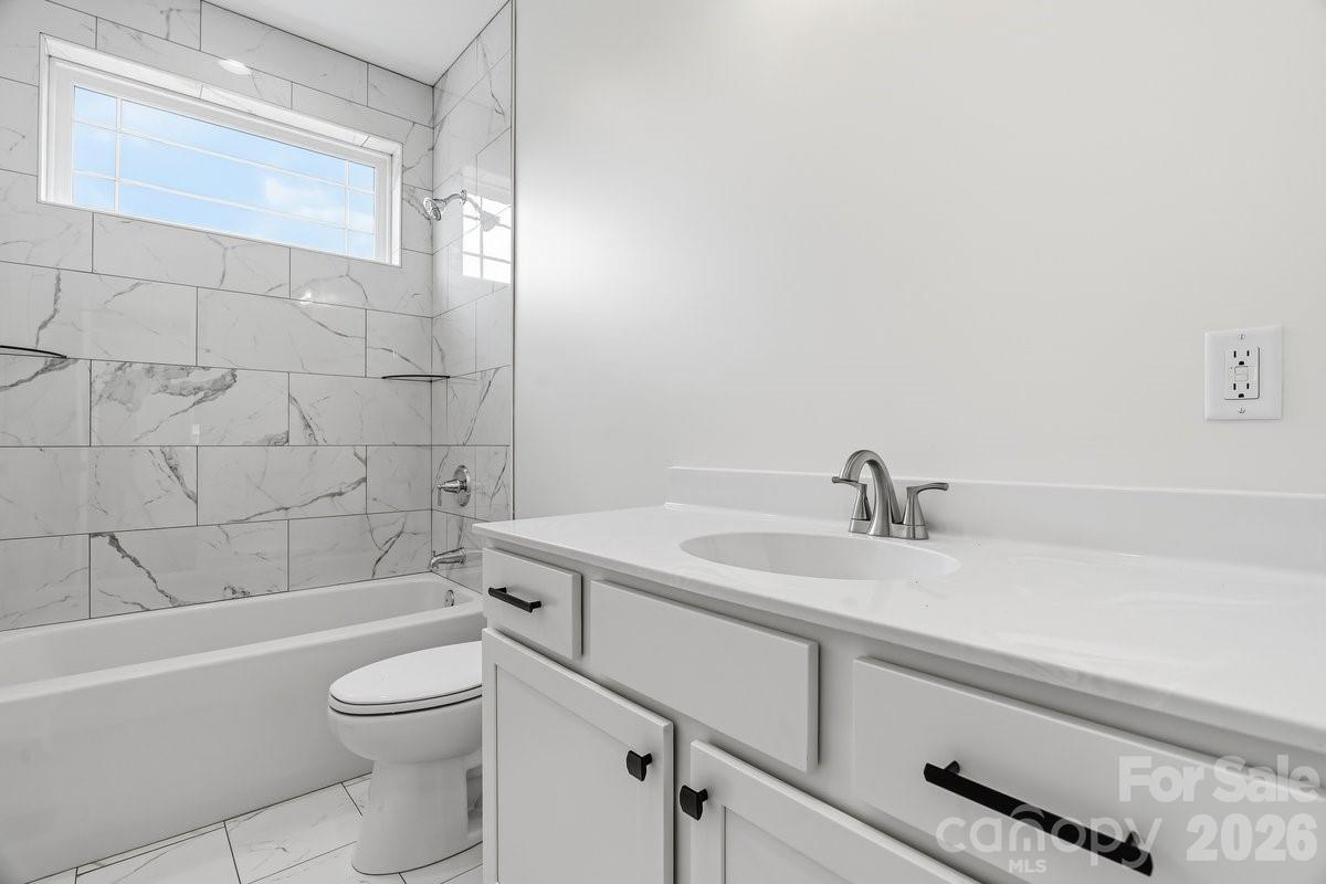 49 Grace Court Property Photo 35