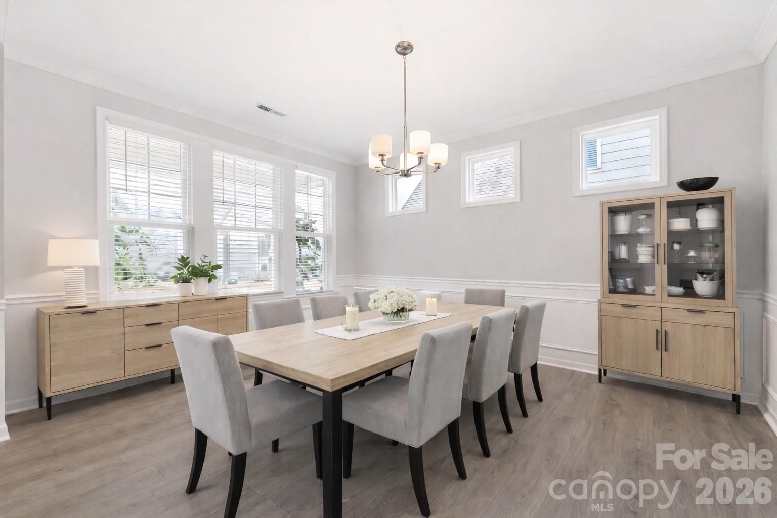 346 W Waterlynn Road Property Photo 4