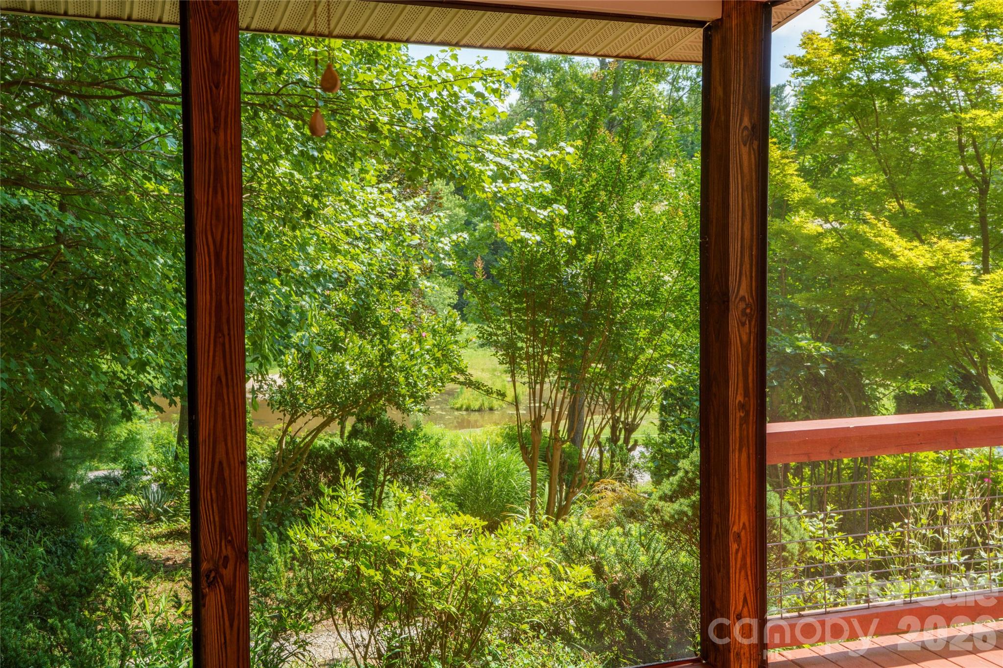 847 N Lakeside Drive Property Photo 19