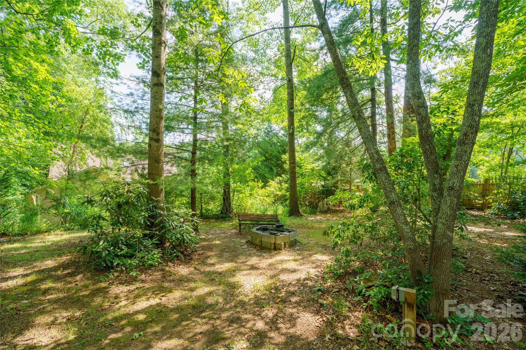847 N Lakeside Drive Property Photo 22