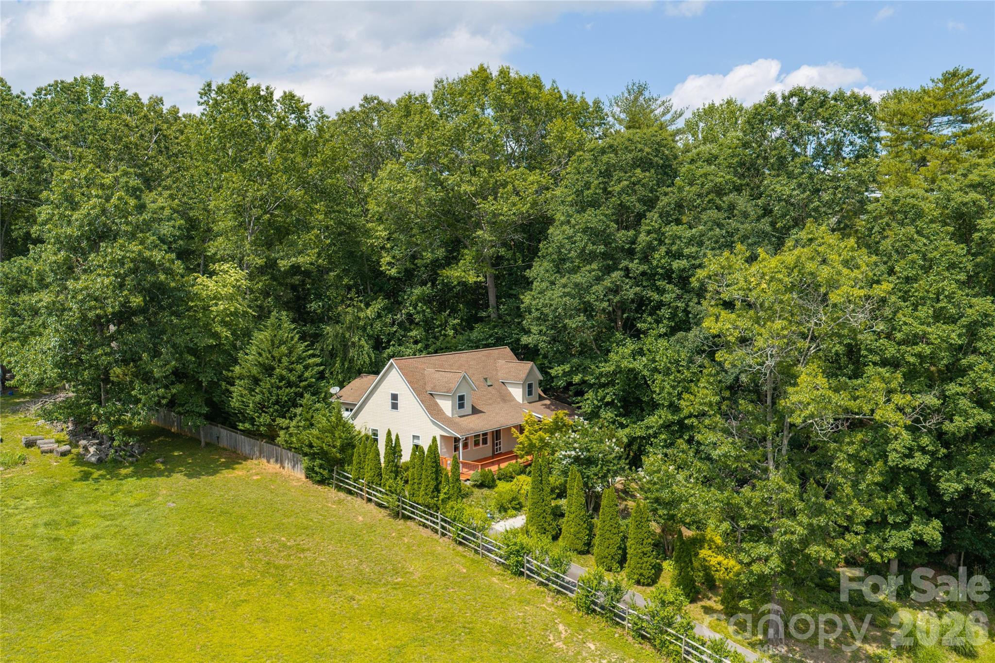 847 N Lakeside Drive Property Photo 23