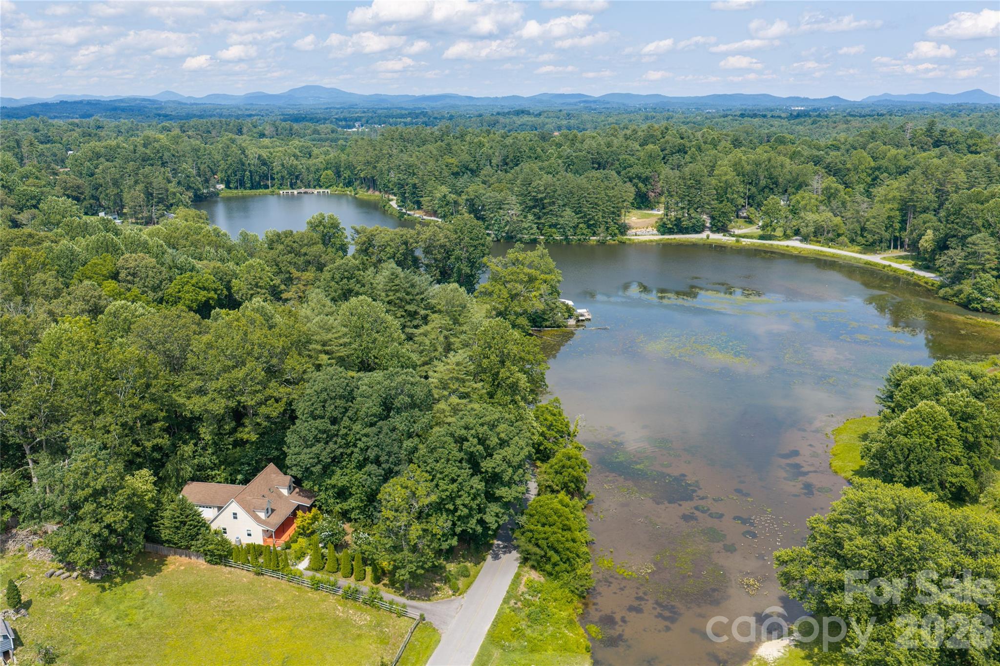 847 N Lakeside Drive Property Photo 26