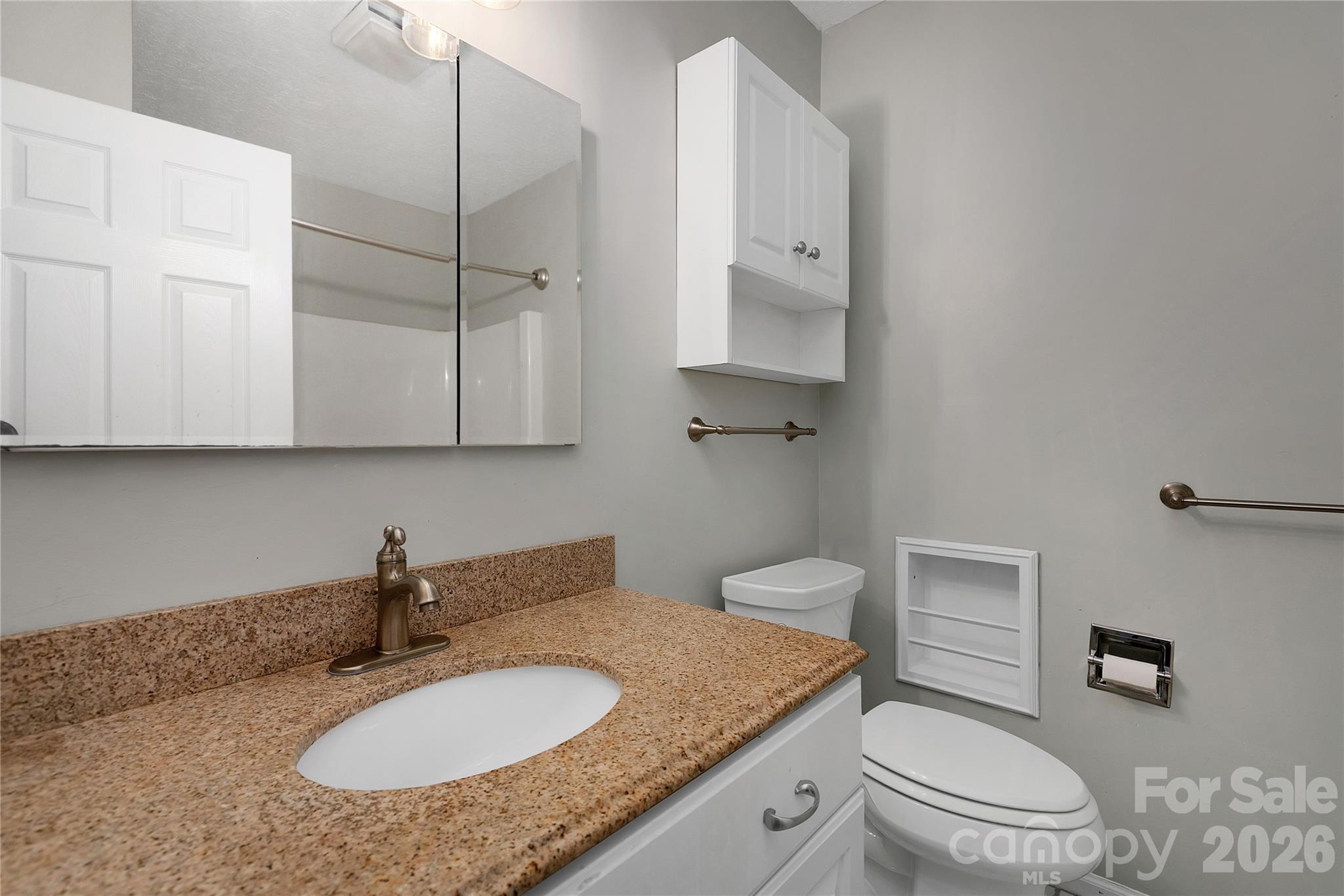 138 Surry Lane Property Photo 15