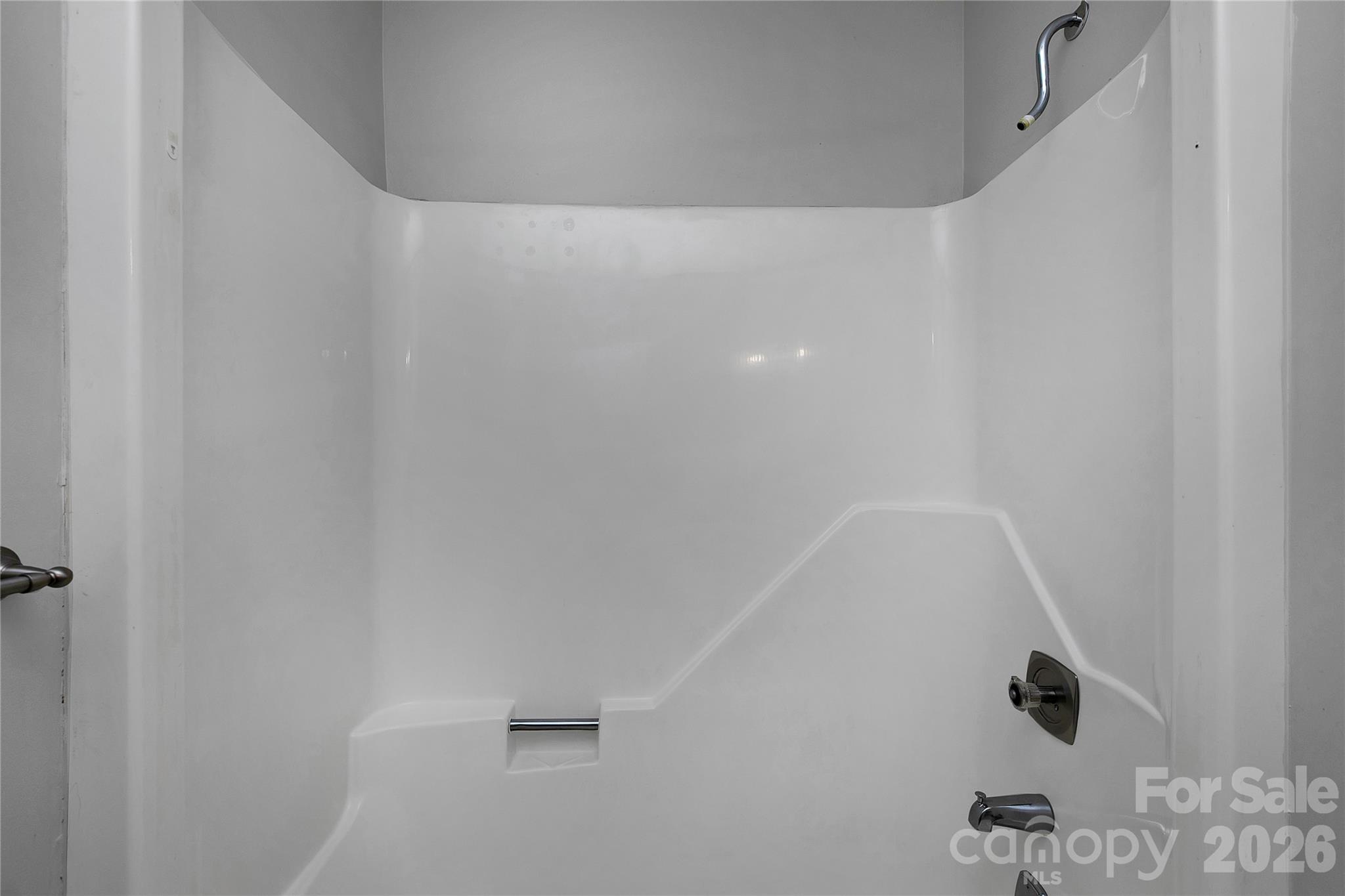 138 Surry Lane Property Photo 16