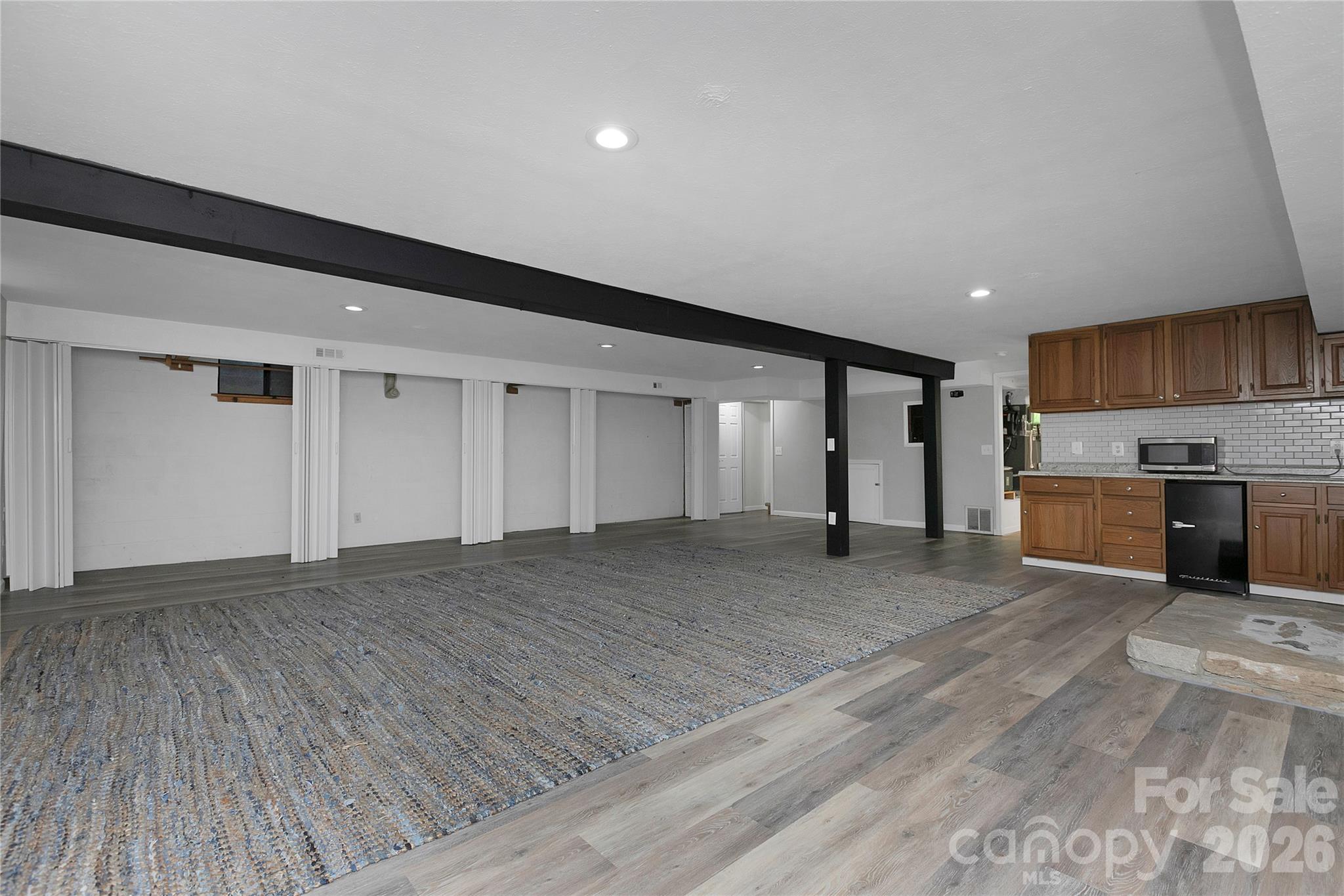138 Surry Lane Property Photo 35