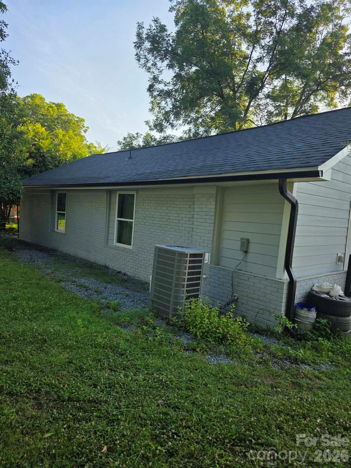 803 Gordon Street Property Photo 5