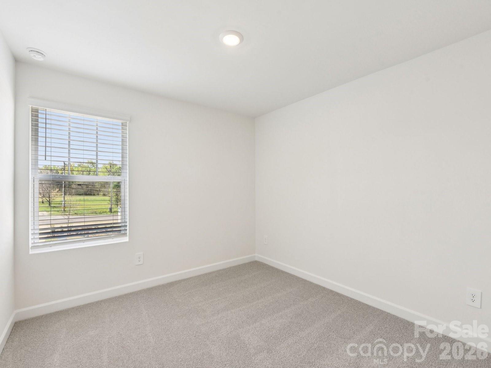 1125 Rosetta Drive Property Photo 7