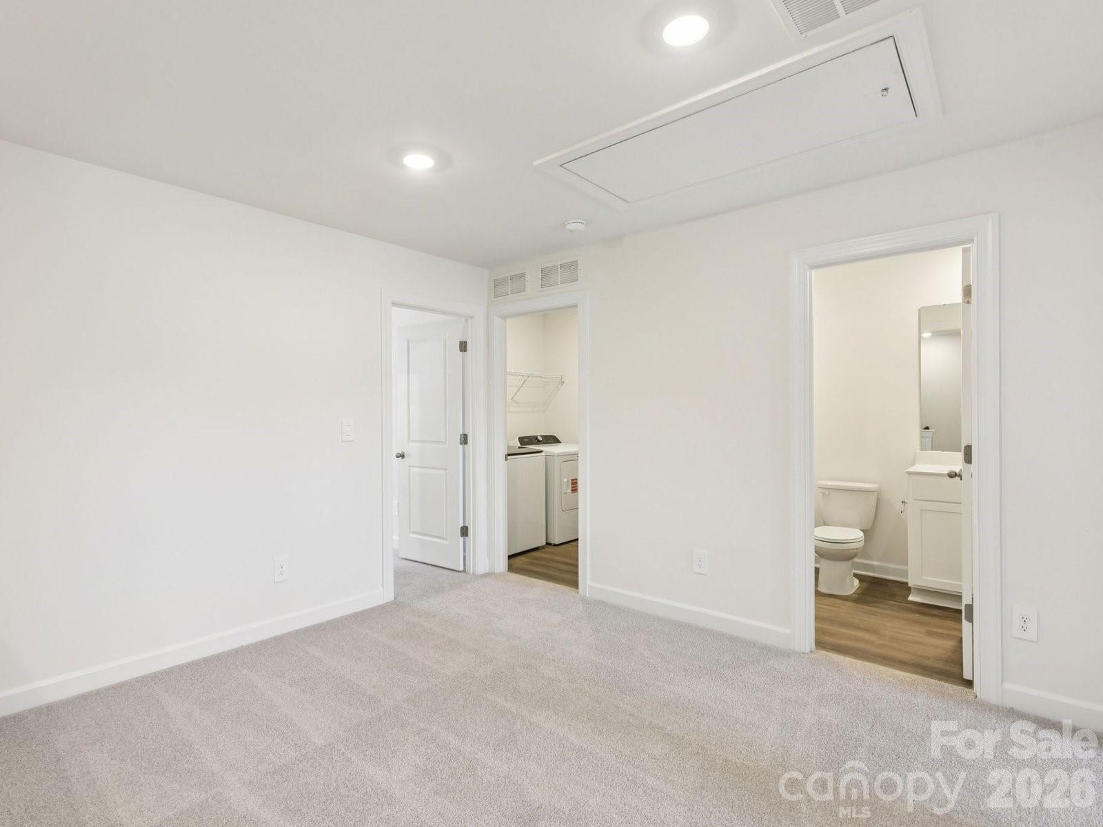 1125 Rosetta Drive Property Photo 11