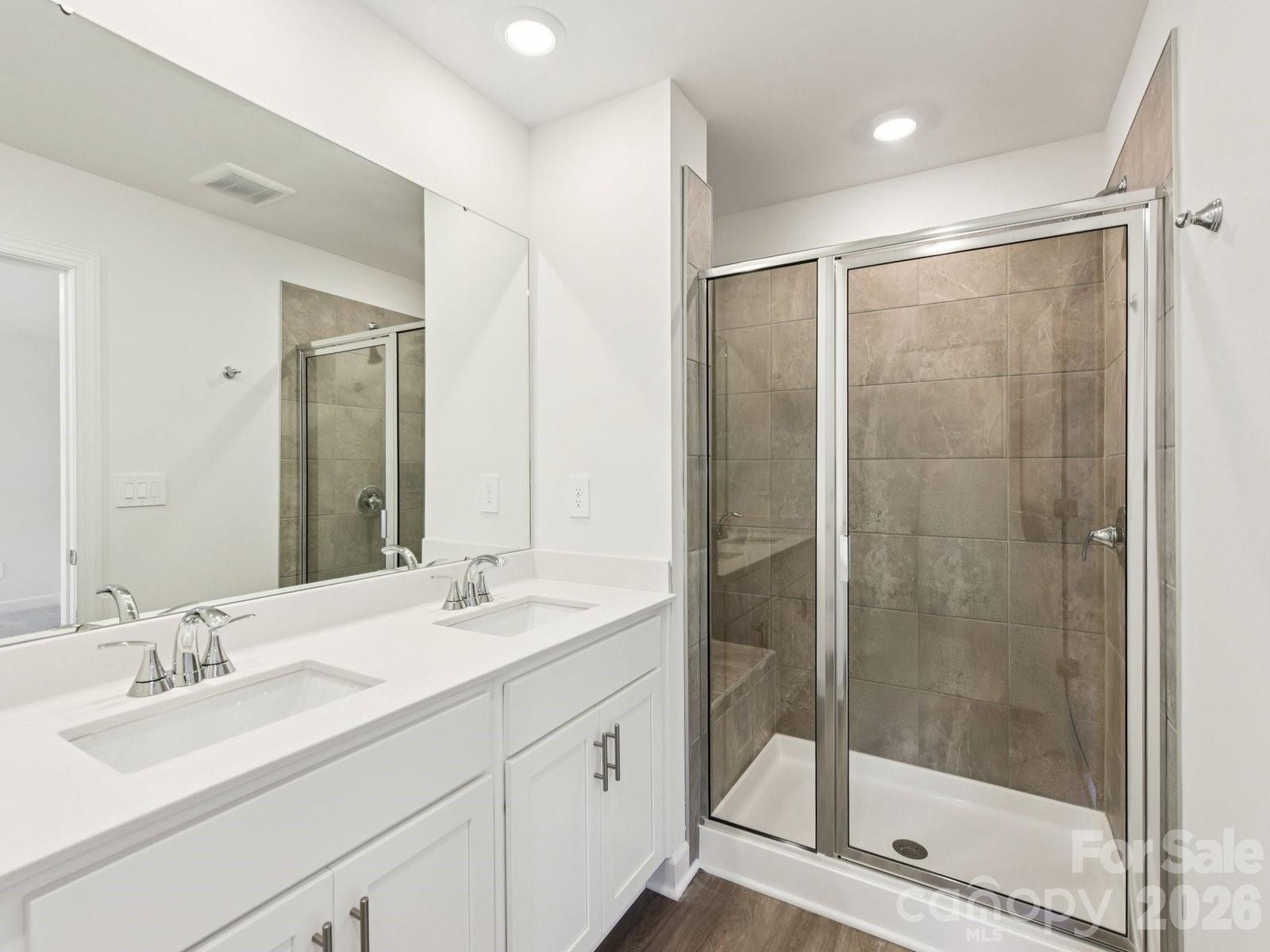 1125 Rosetta Drive Property Photo 12