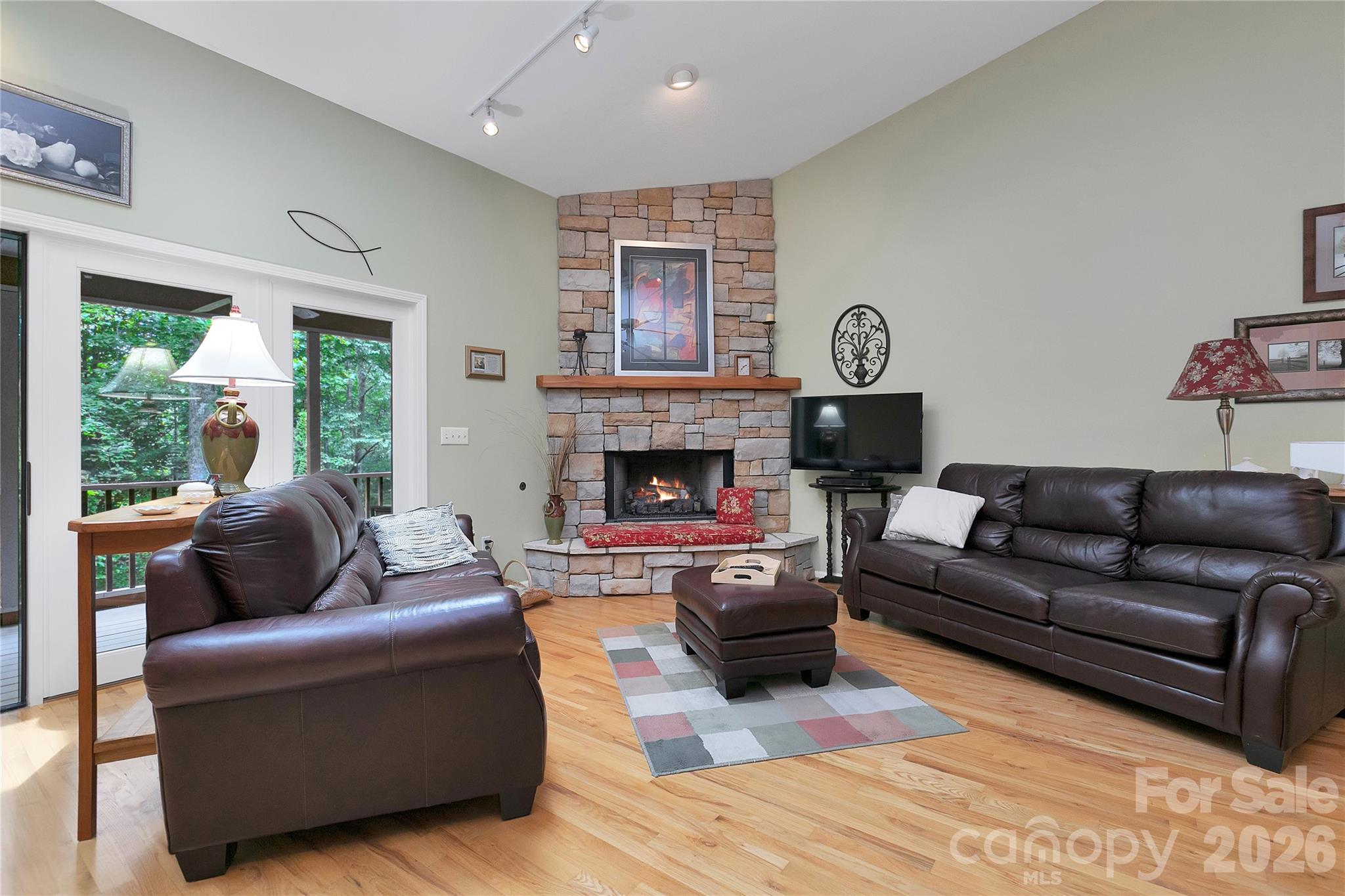 2641 Connestee Trail L7/u68 Property Photo 6