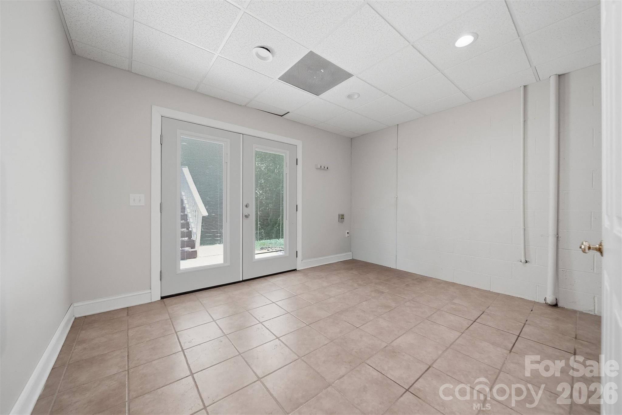 1753 30th Avenue Drive Property Photo 38