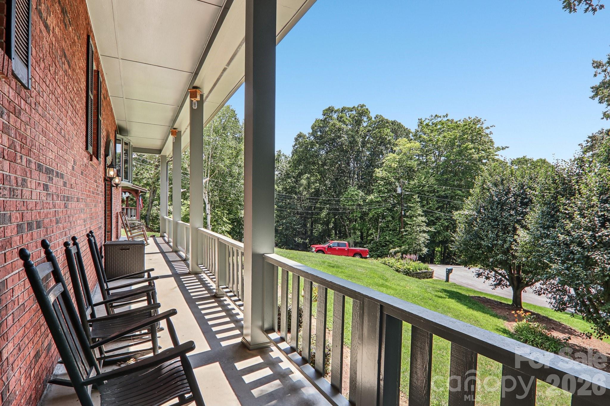 57 Chateau Place Property Photo 2