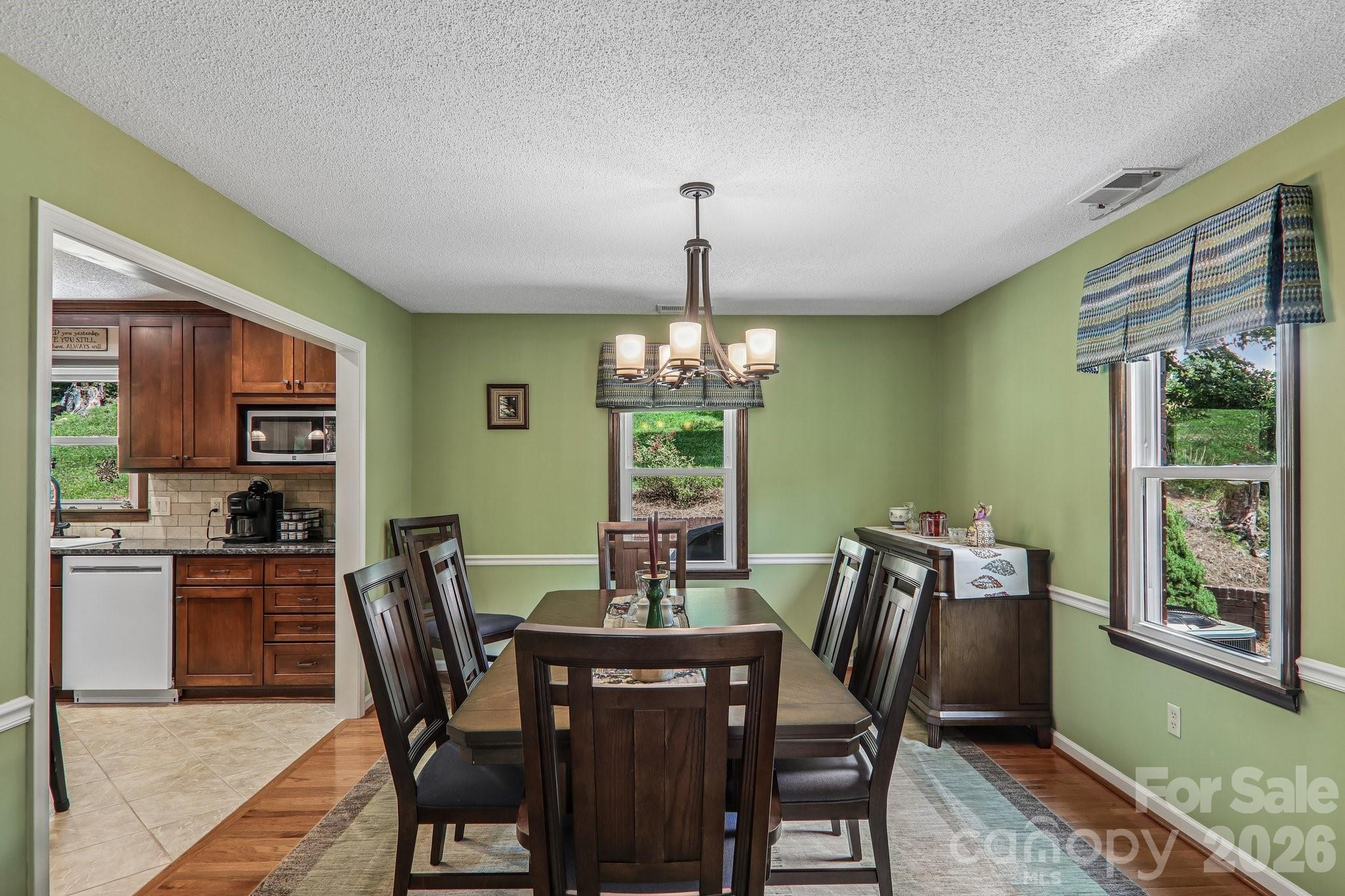57 Chateau Place Property Photo 17