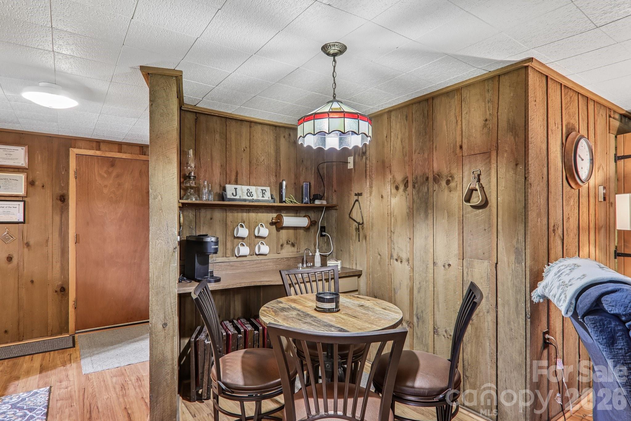 57 Chateau Place Property Photo 30