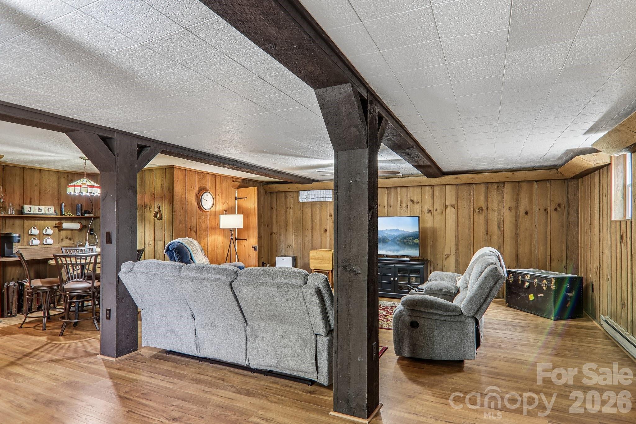 57 Chateau Place Property Photo 32