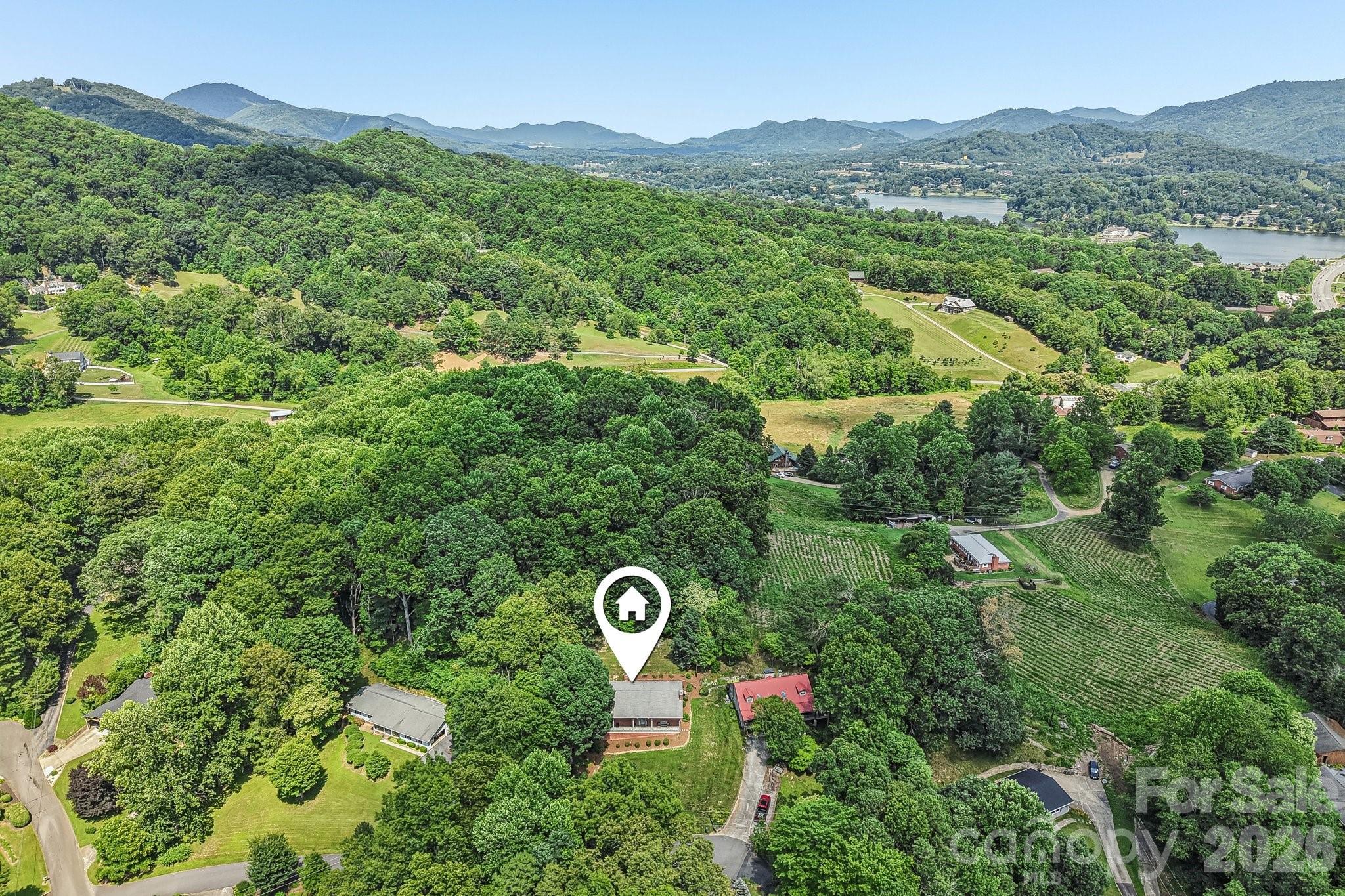 57 Chateau Place Property Photo 38