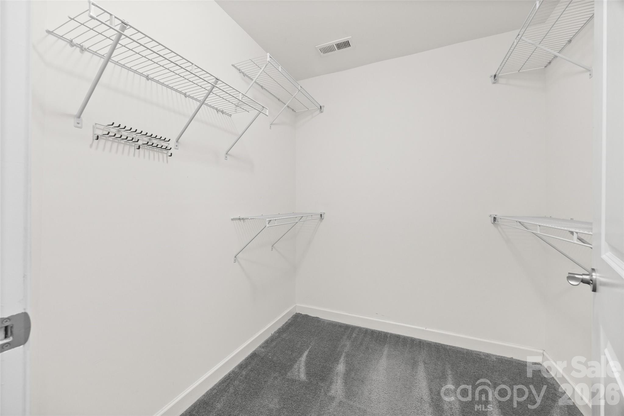 274 Lone Oak Circle Property Photo 28