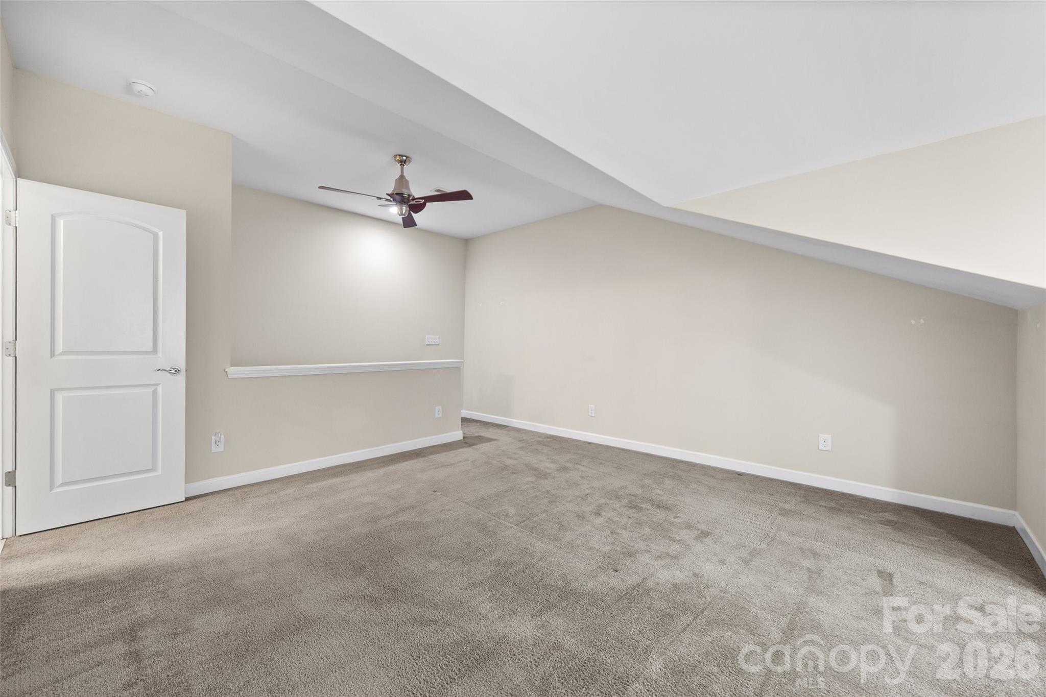 274 Lone Oak Circle Property Photo 36
