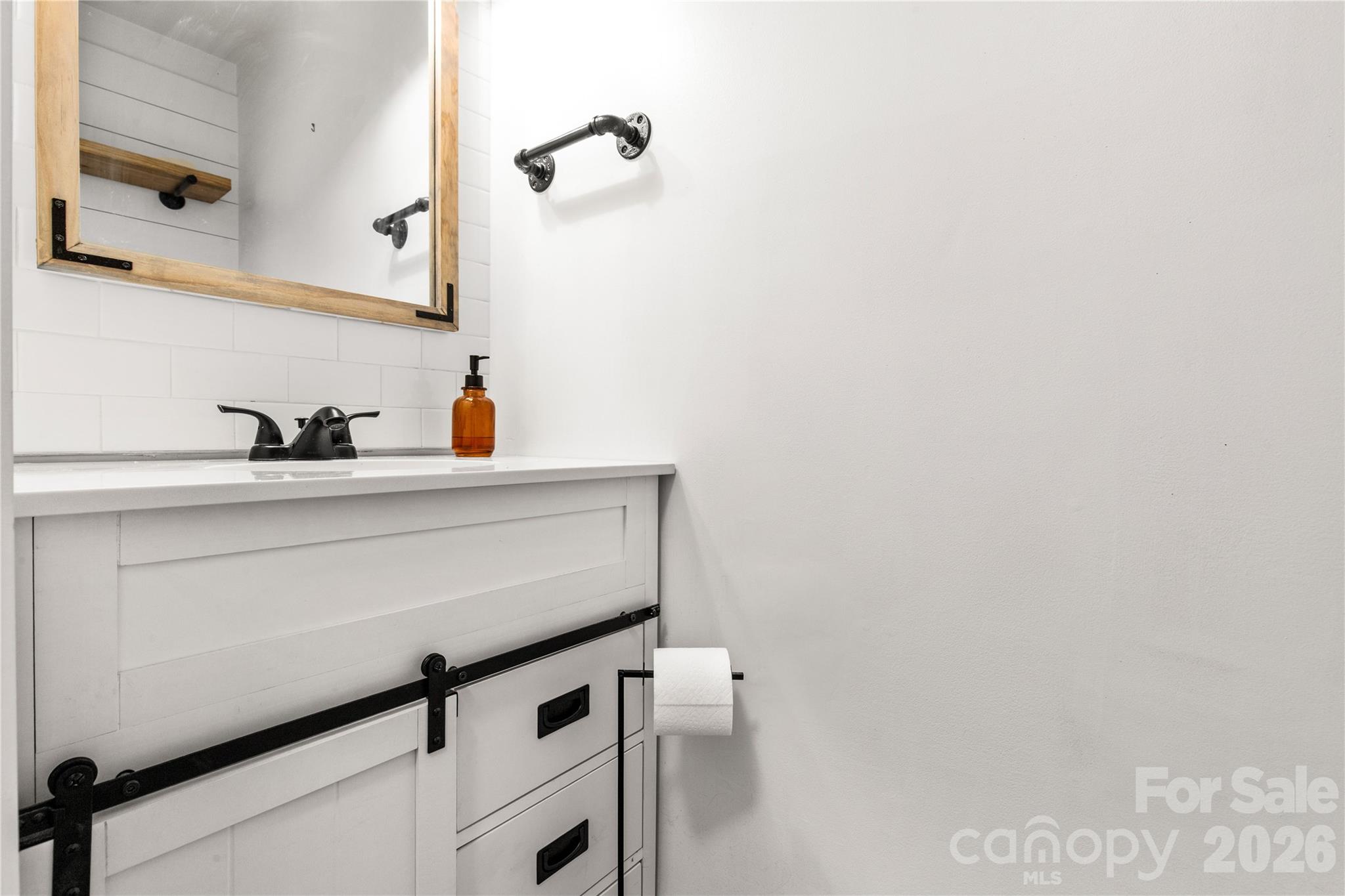 961 Coolsprings Lane Property Photo 24