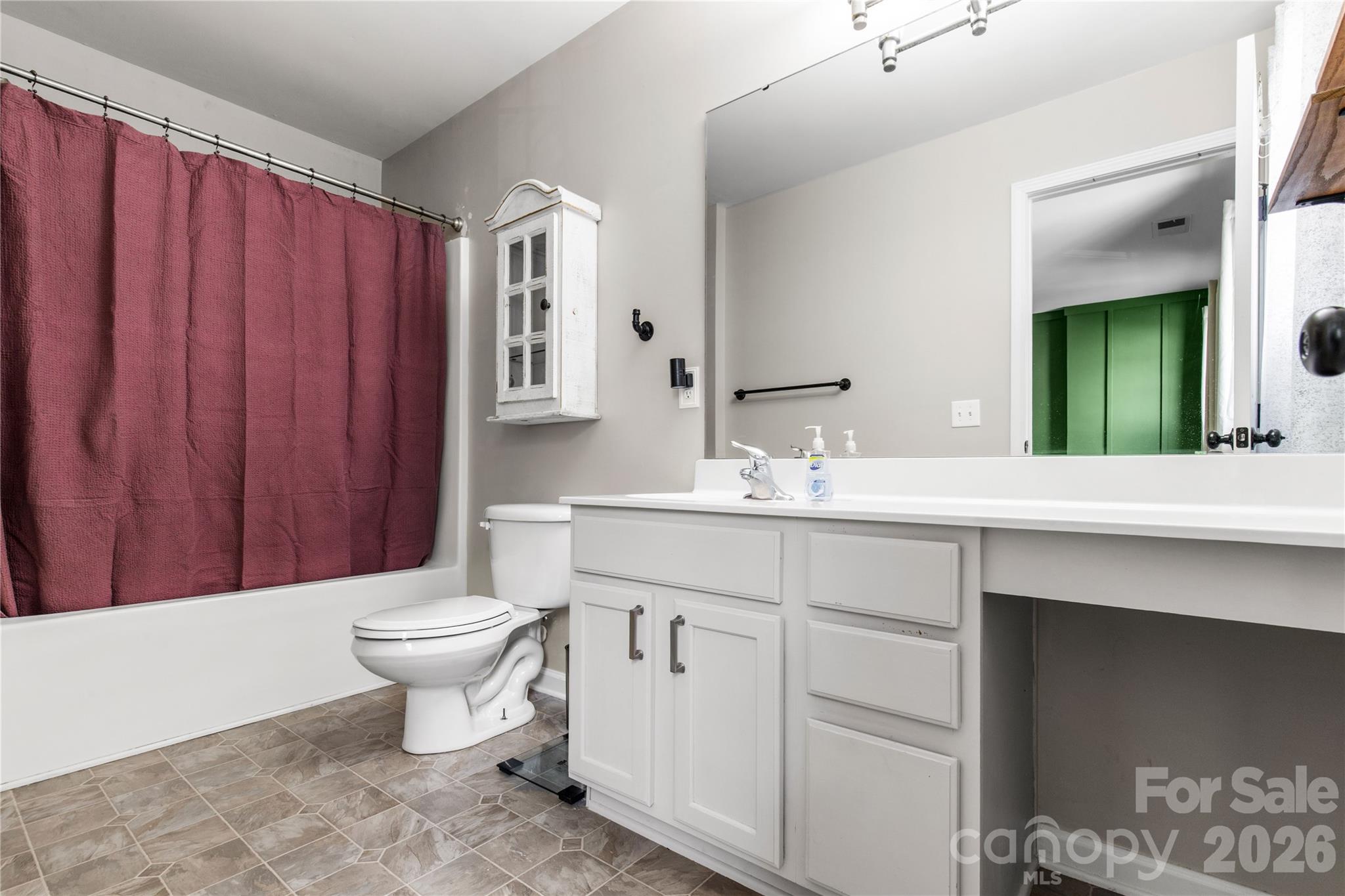 961 Coolsprings Lane Property Photo 29
