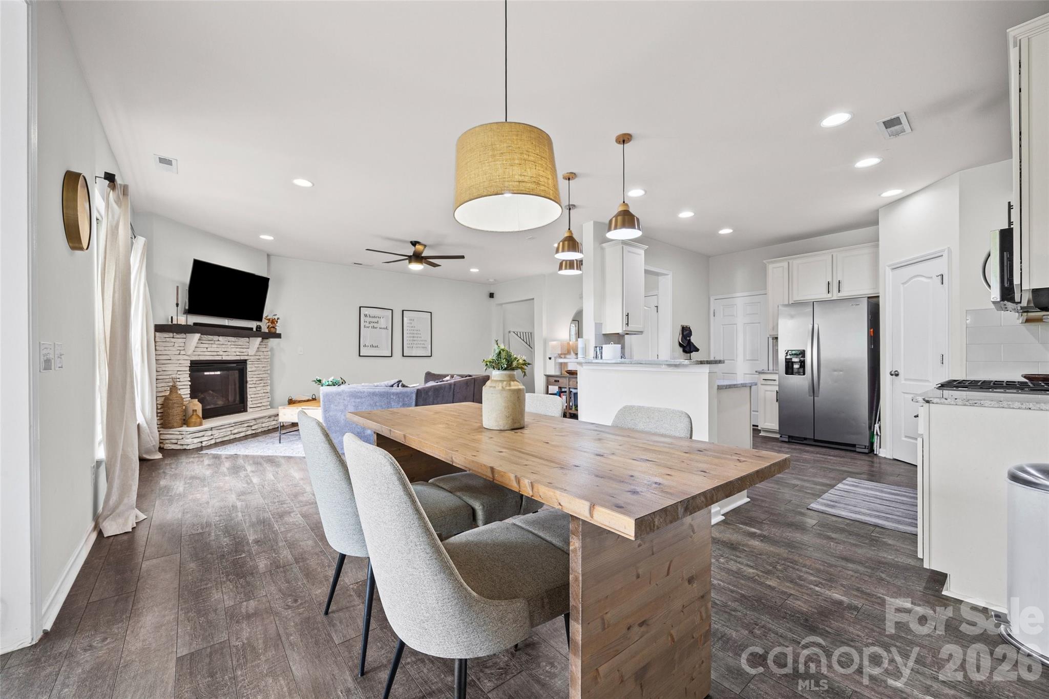 4008 Woodsmill Road Property Photo 10