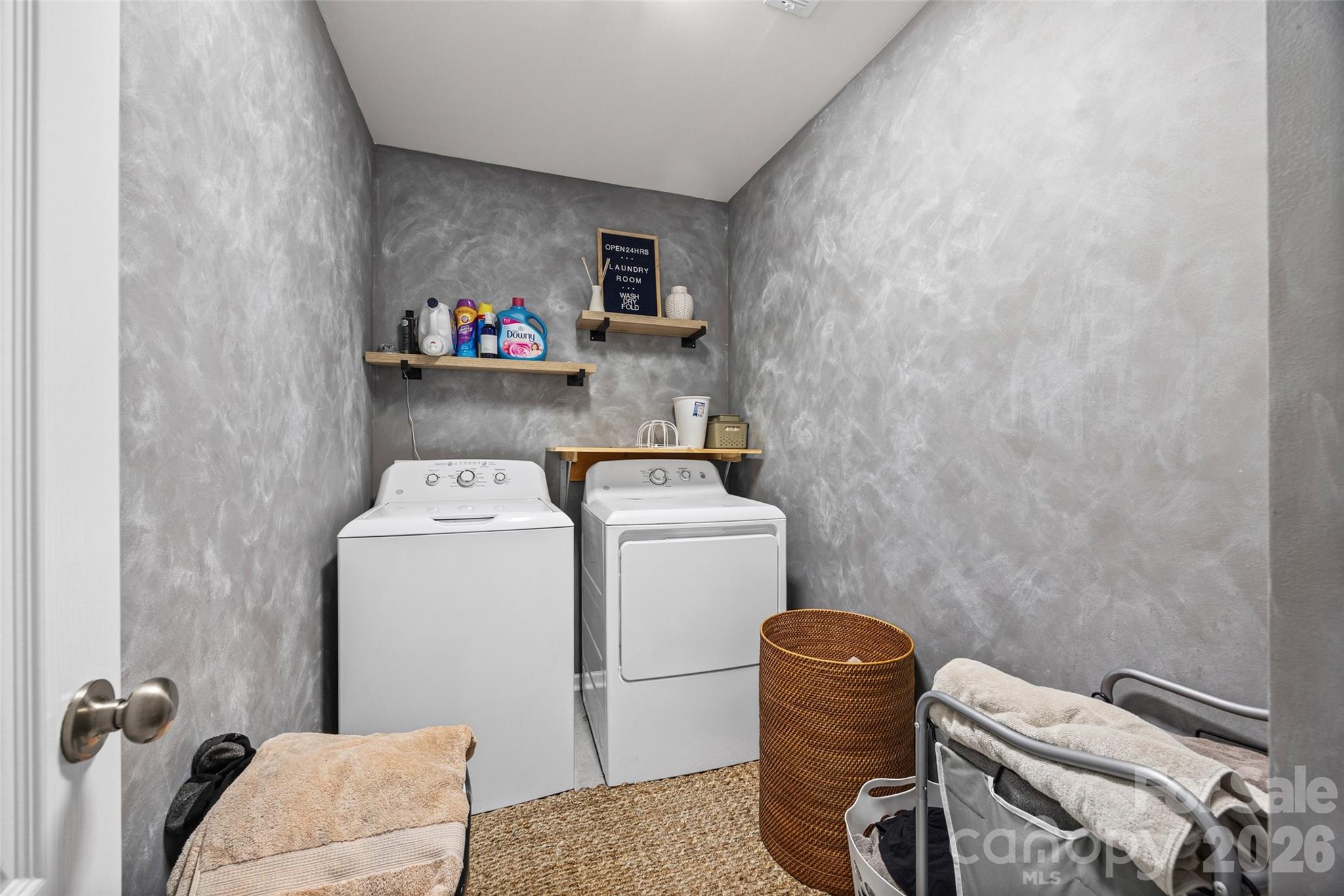 4008 Woodsmill Road Property Photo 27
